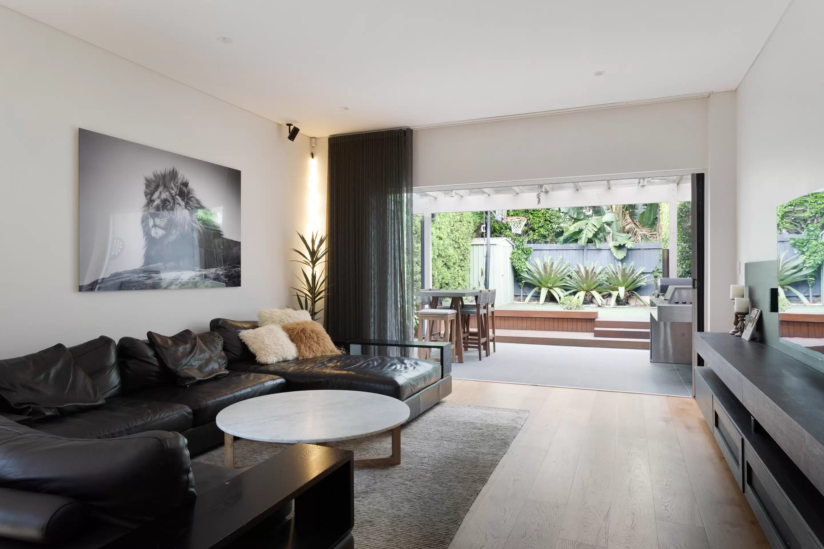 7 Gowrie Avenue, Bondi Junction For Sale by Sydney Sotheby's International Realty - image 1