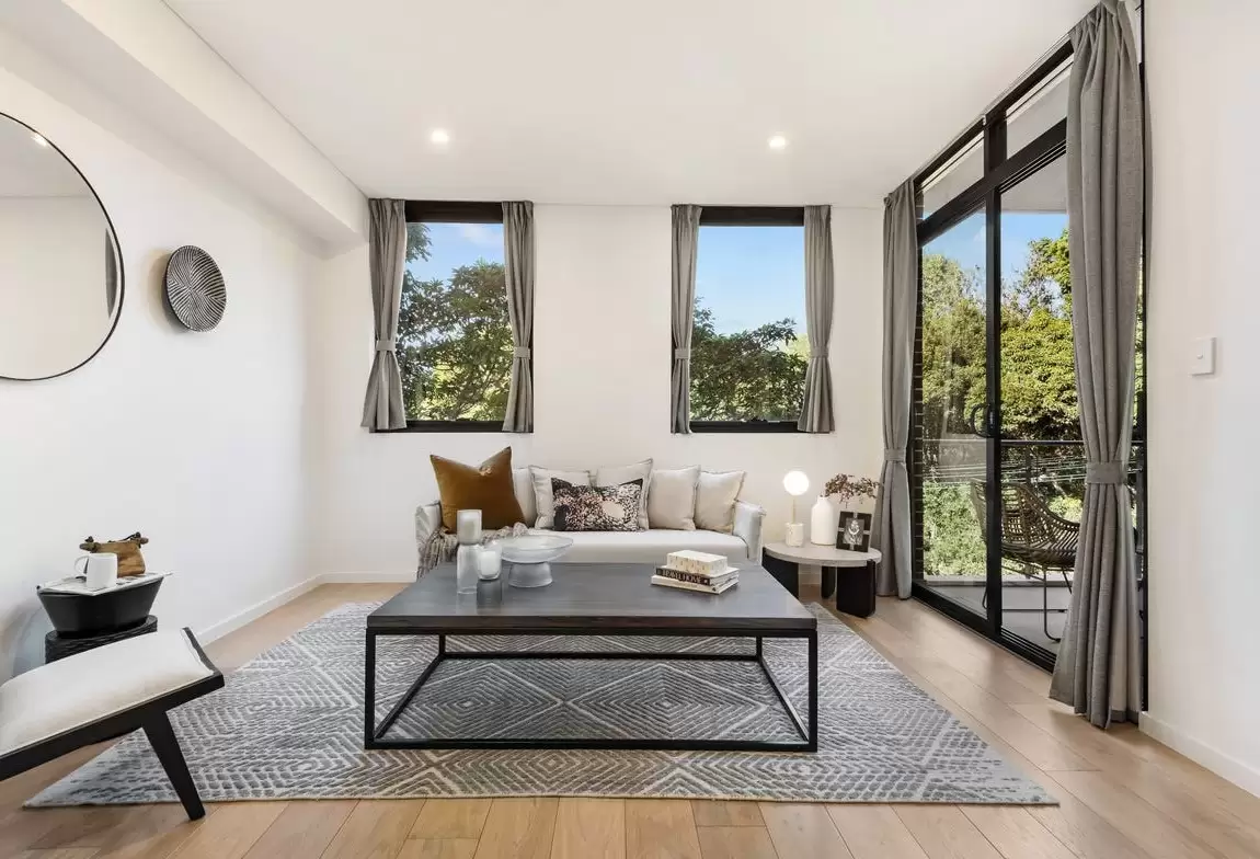 203/18-28 Neild Avenue, Darlinghurst For Sale by Sydney Sotheby's International Realty - image 3