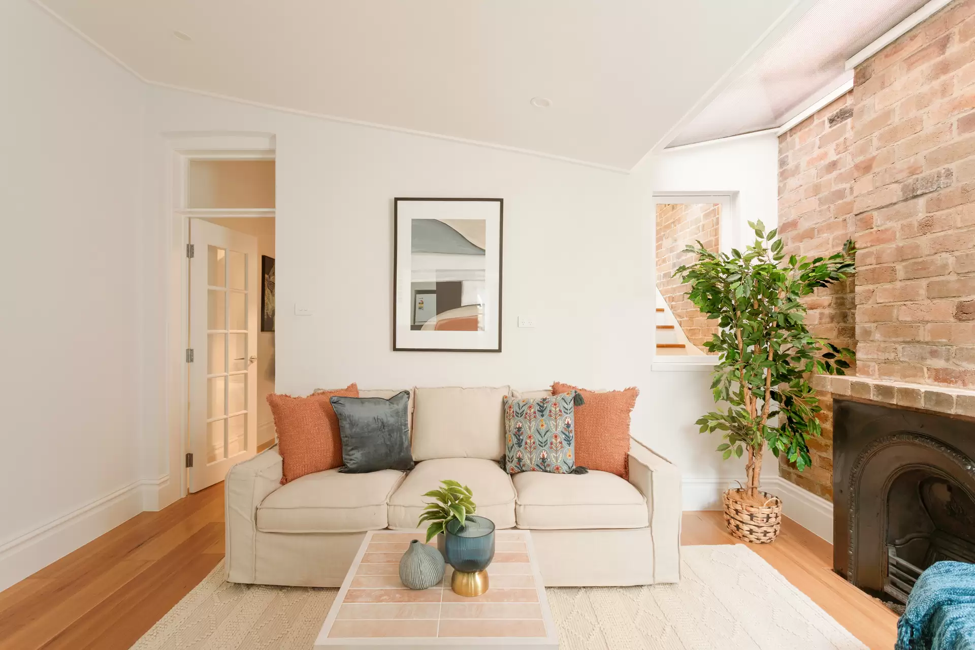 135 Sutherland Street, Paddington Auction by Sydney Sotheby's International Realty - image 1