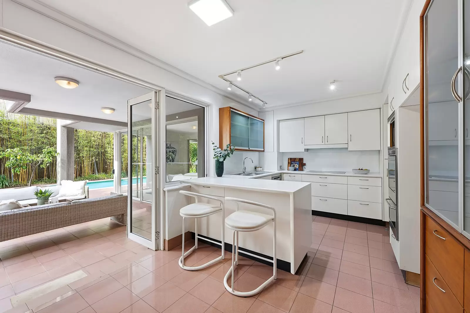 2/29-33 Mona Road, Darling Point For Sale by Sydney Sotheby's International Realty - image 7