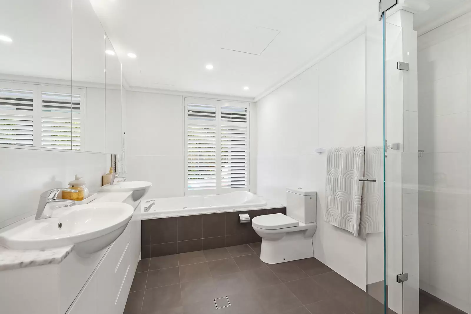 2/29-33 Mona Road, Darling Point For Sale by Sydney Sotheby's International Realty - image 13