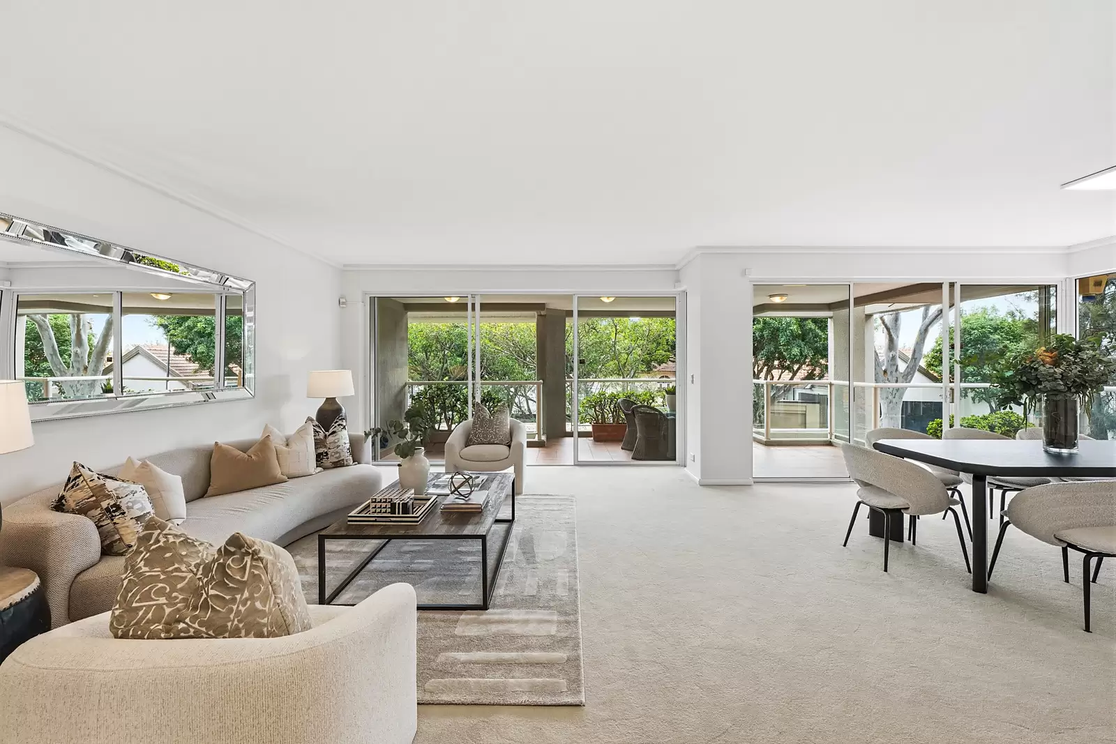 2/29-33 Mona Road, Darling Point For Sale by Sydney Sotheby's International Realty - image 4
