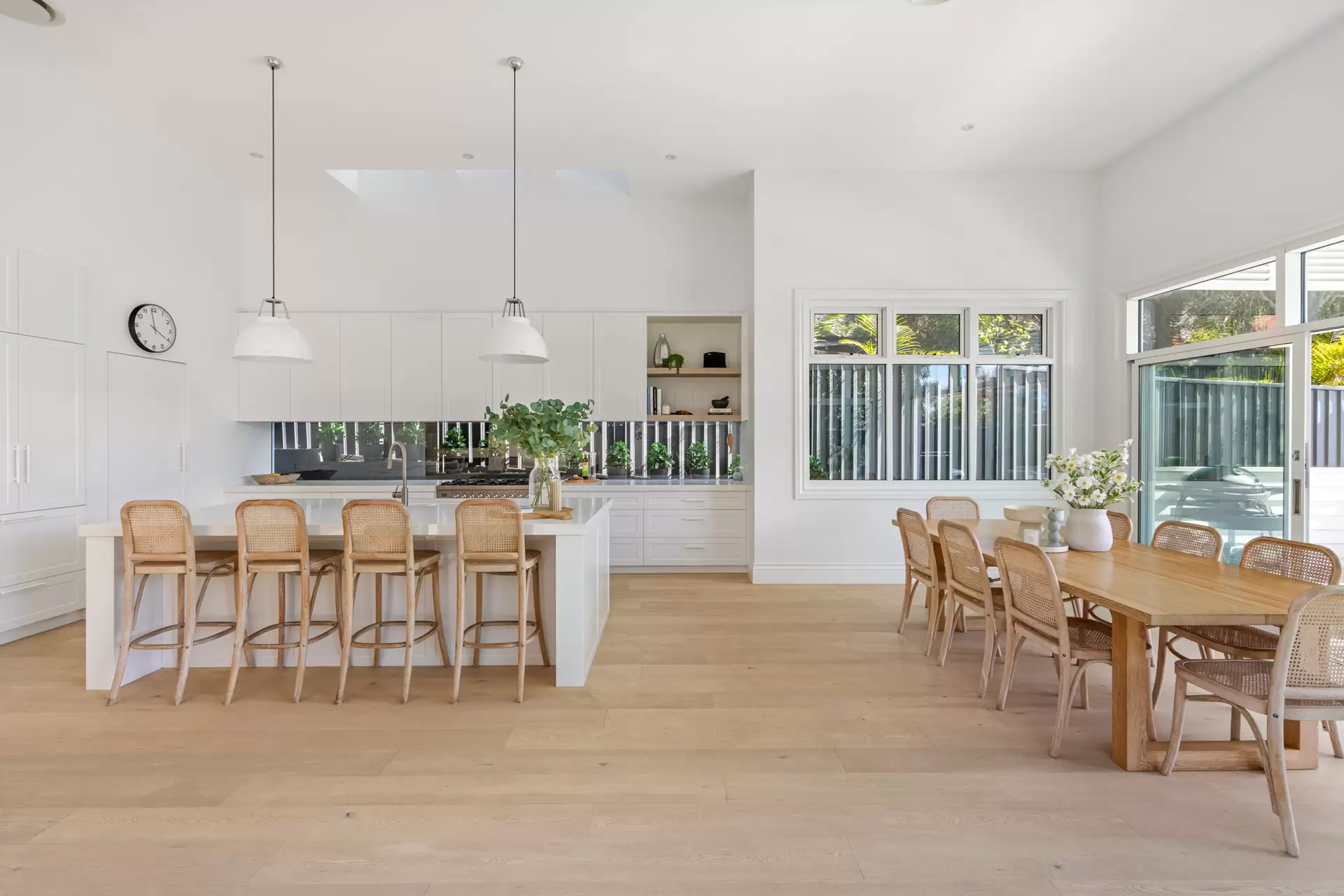 28 Centennial Avenue, Randwick Auction by Sydney Sotheby's International Realty - image 7