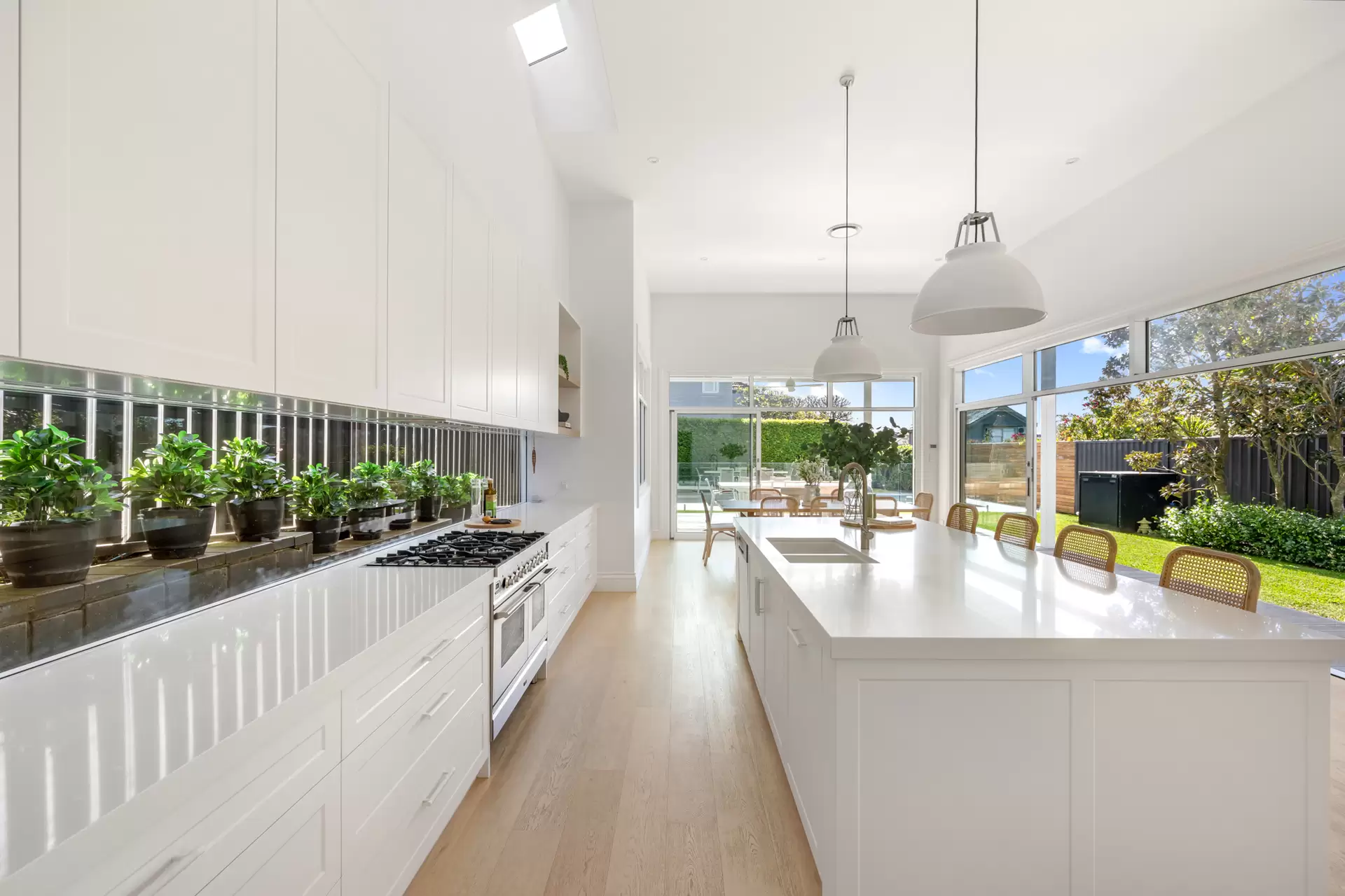 28 Centennial Avenue, Randwick Auction by Sydney Sotheby's International Realty - image 8