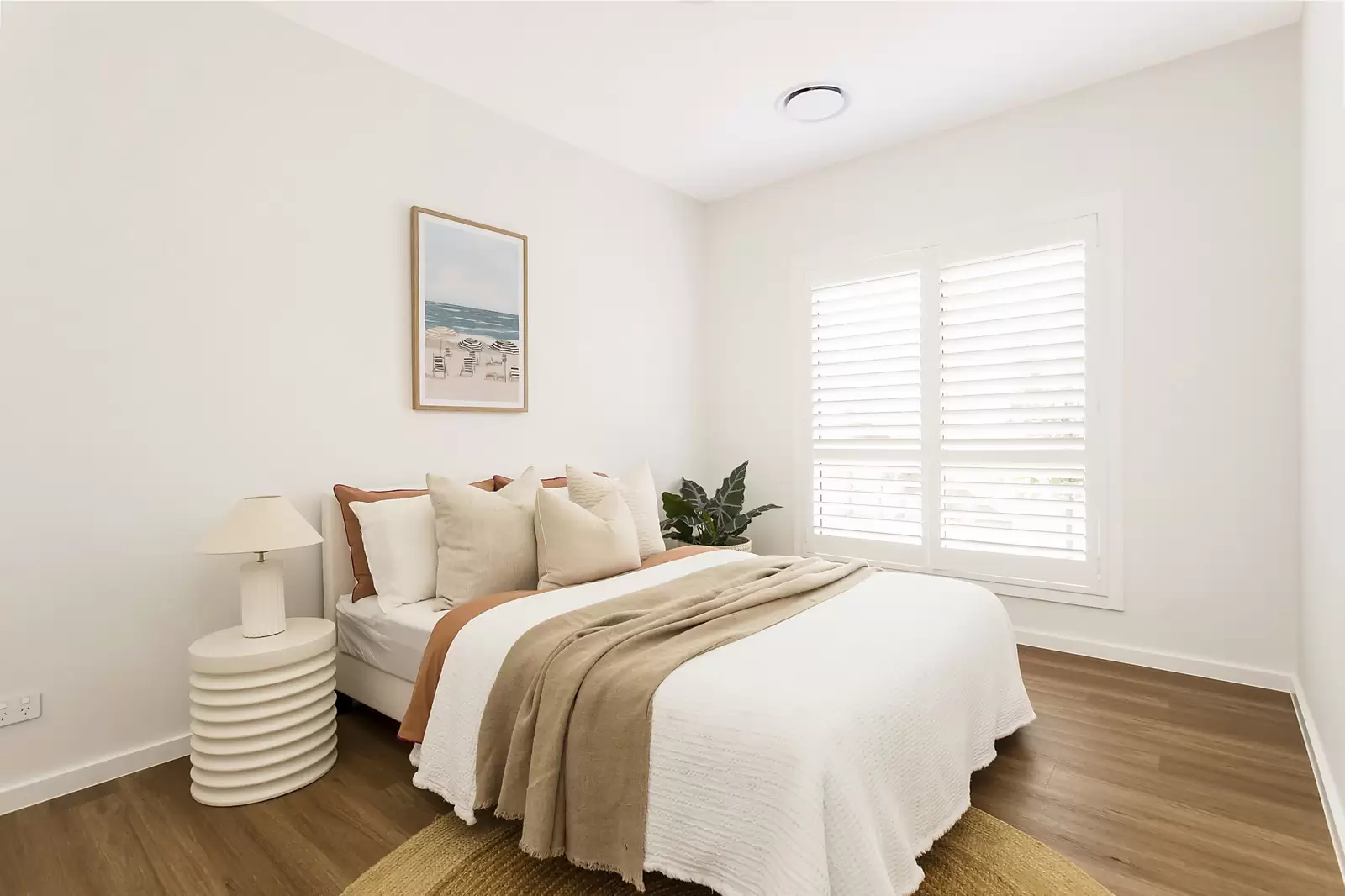 6 Tannabah Place, Farmborough Heights Auction by Sydney Sotheby's International Realty - image 7