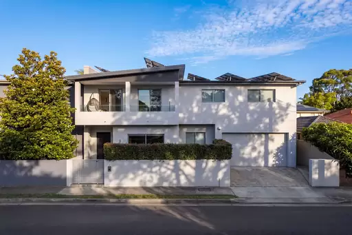 9 Charles Street, Eastlakes Auction by Sydney Sotheby's International Realty