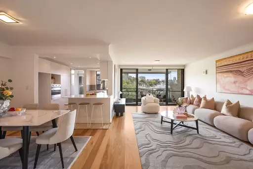 9/154-156 Bellevue Road, Bellevue Hill For Sale by Sydney Sotheby's International Realty