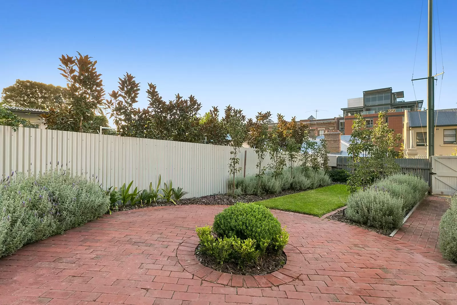 60 Argyle Place, Millers Point Leased by Sydney Sotheby's International Realty - image 7