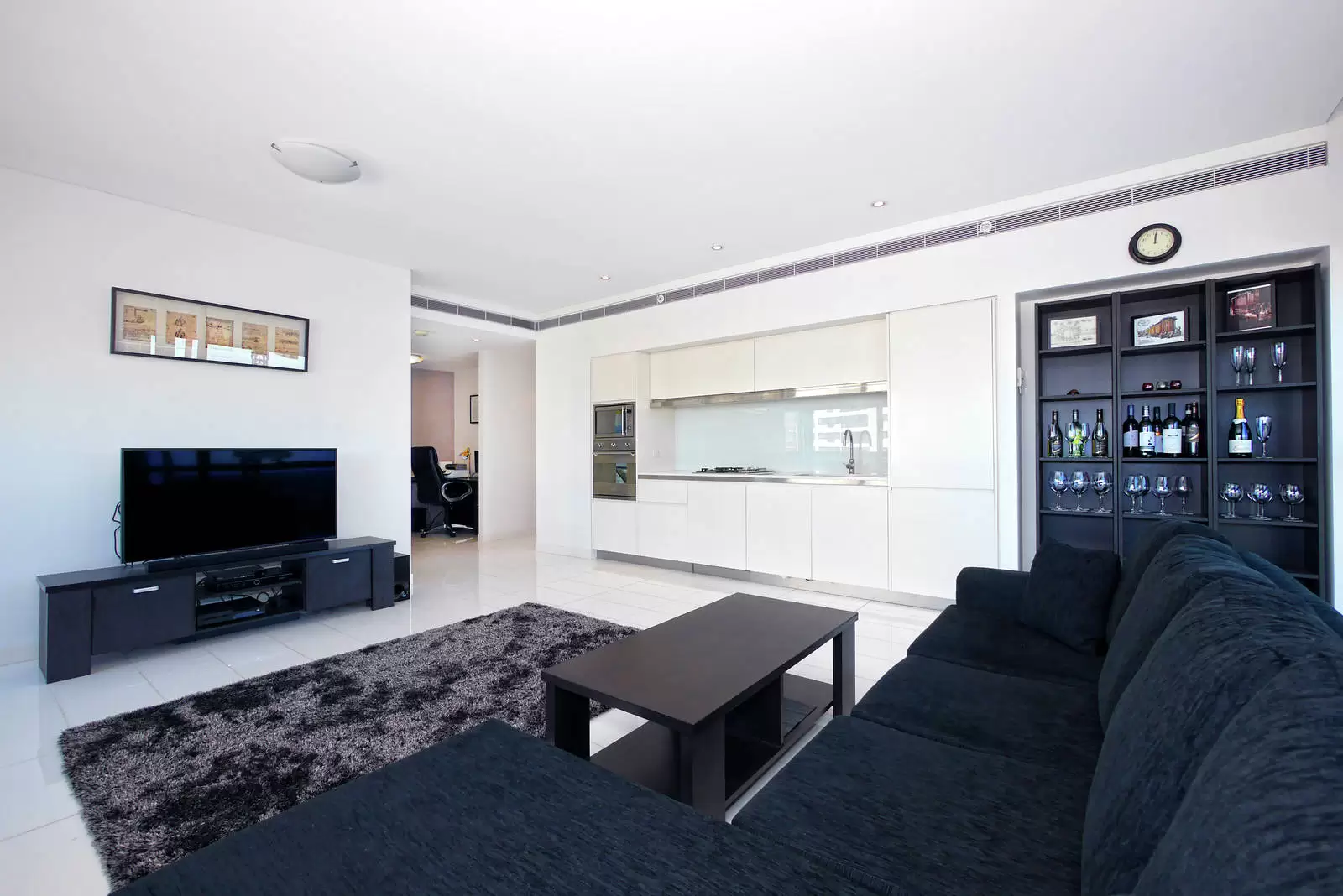 4406/101 Bathurst Street, Sydney Leased by Sydney Sotheby's International Realty - image 5