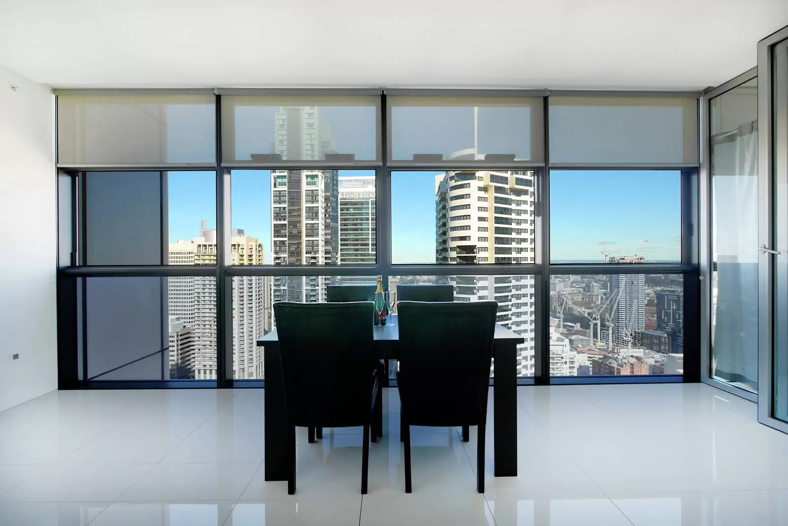 4406/101 Bathurst Street, Sydney Leased by Sydney Sotheby's International Realty - image 2