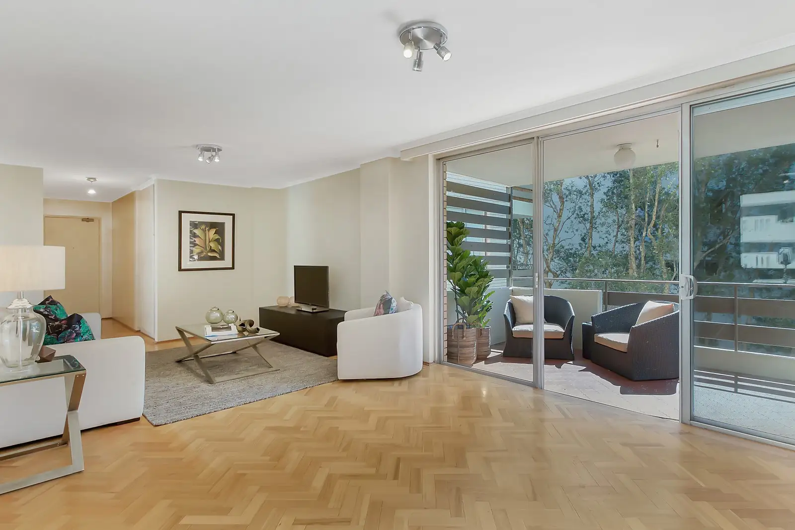 12/36-38 Penkivil Street, Bondi Sold by Sydney Sotheby's International Realty - image 1