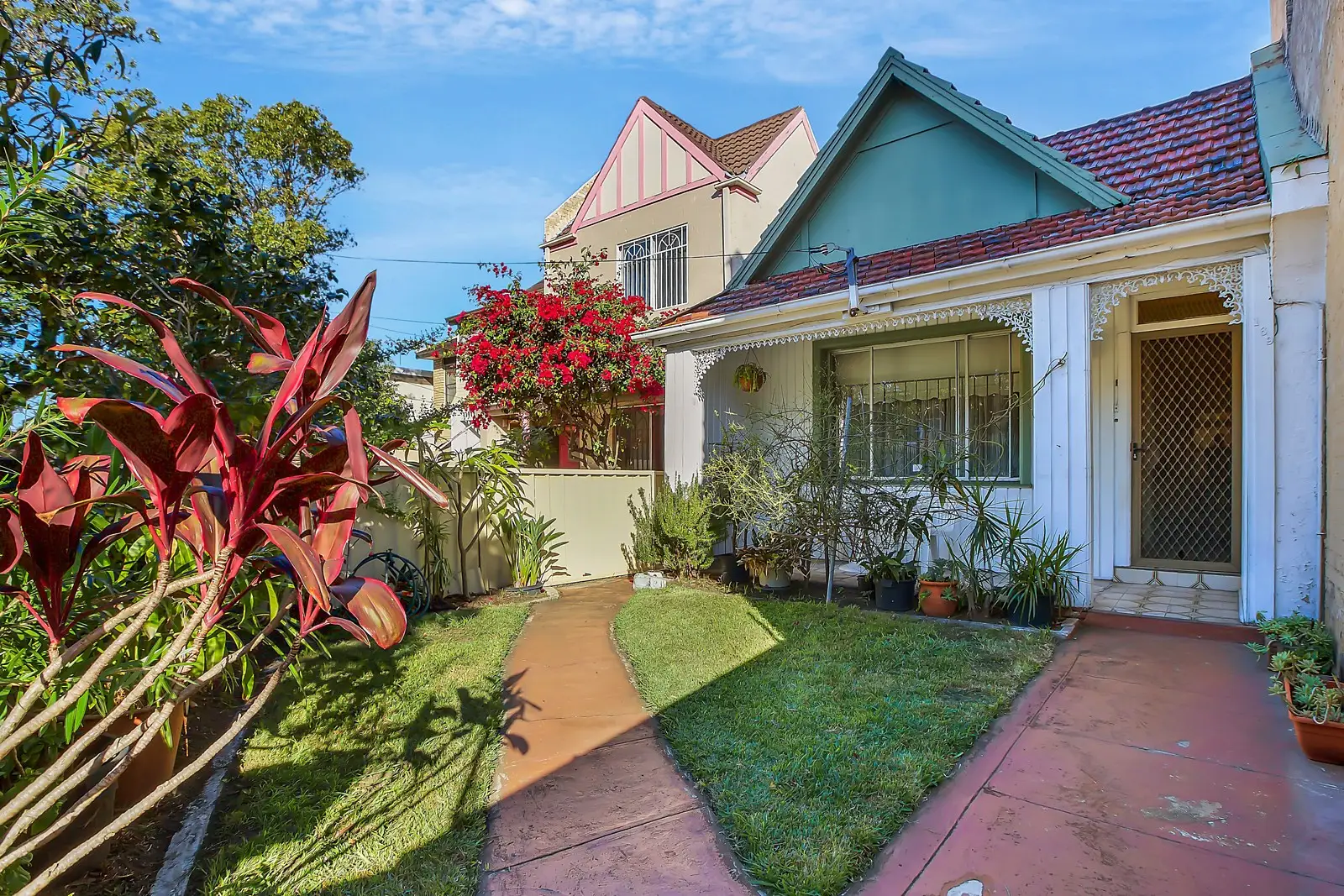169 Old South Head Road, Bondi Junction Sold by Sydney Sotheby's International Realty - image 1