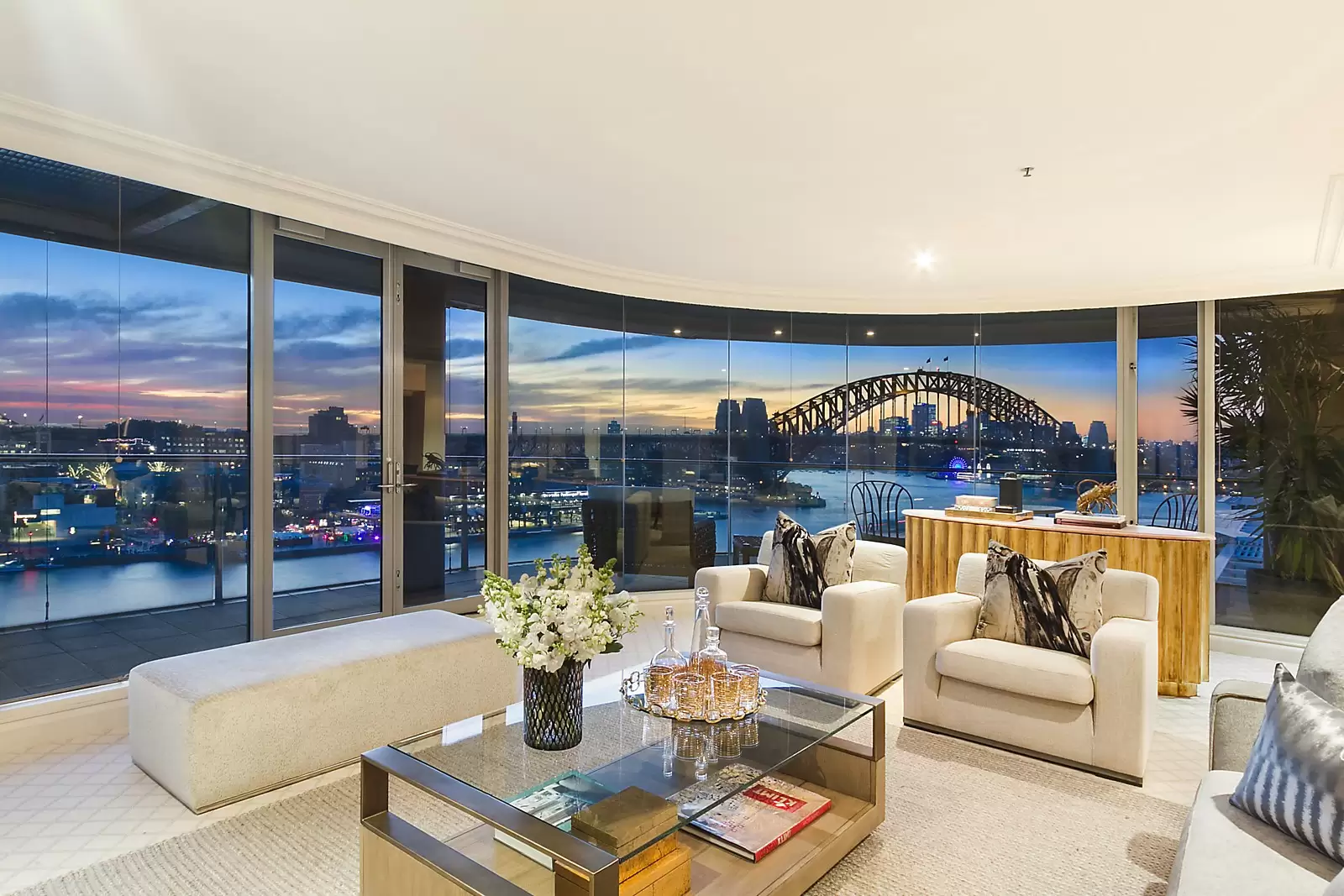 1401/61 Macquarie Street, Sydney Sold by Sydney Sotheby's International Realty - image 6