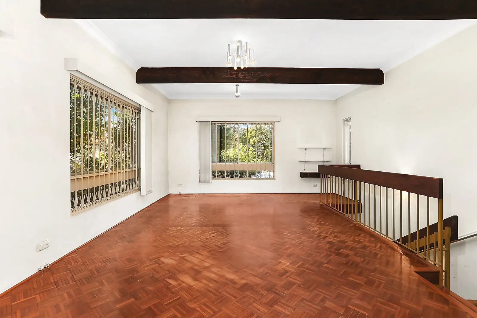 6 Russell Street, Vaucluse Sold by Sydney Sotheby's International Realty - image 2