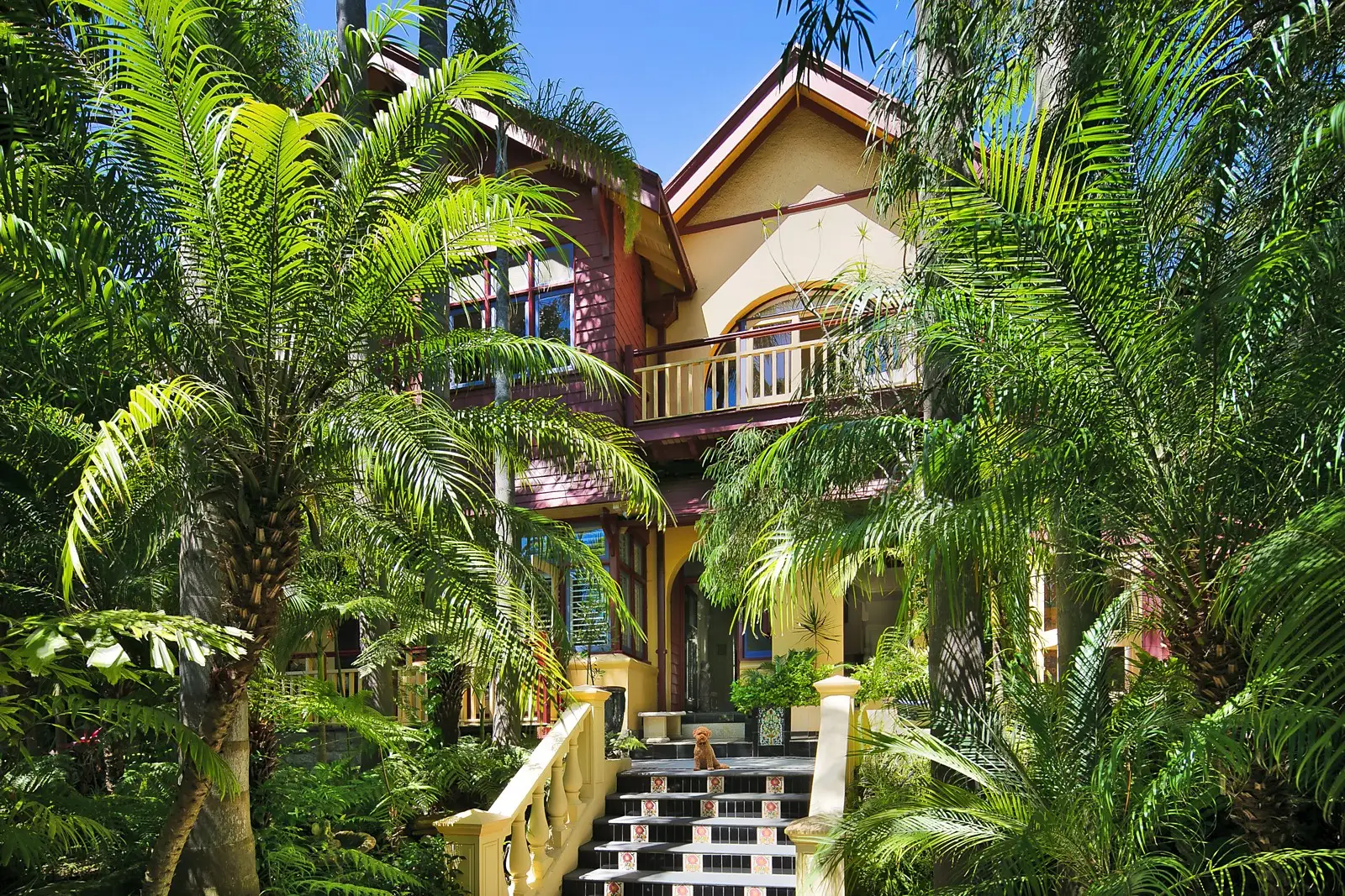 12 - 14 Yarranabbe Road, Darling Point Sold by Sydney Sotheby's International Realty - image 1