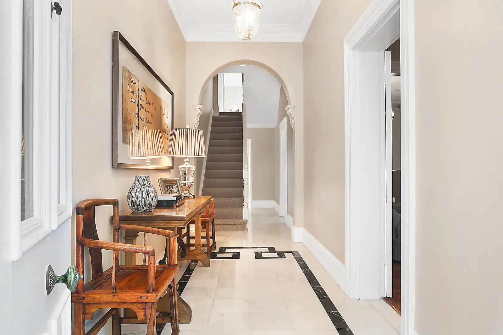 3 Elizabeth Place, Darling Point Sold by Sydney Sotheby's International Realty - image 2