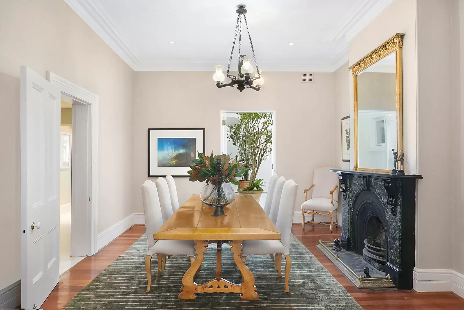 3 Elizabeth Place, Darling Point Sold by Sydney Sotheby's International Realty - image 4