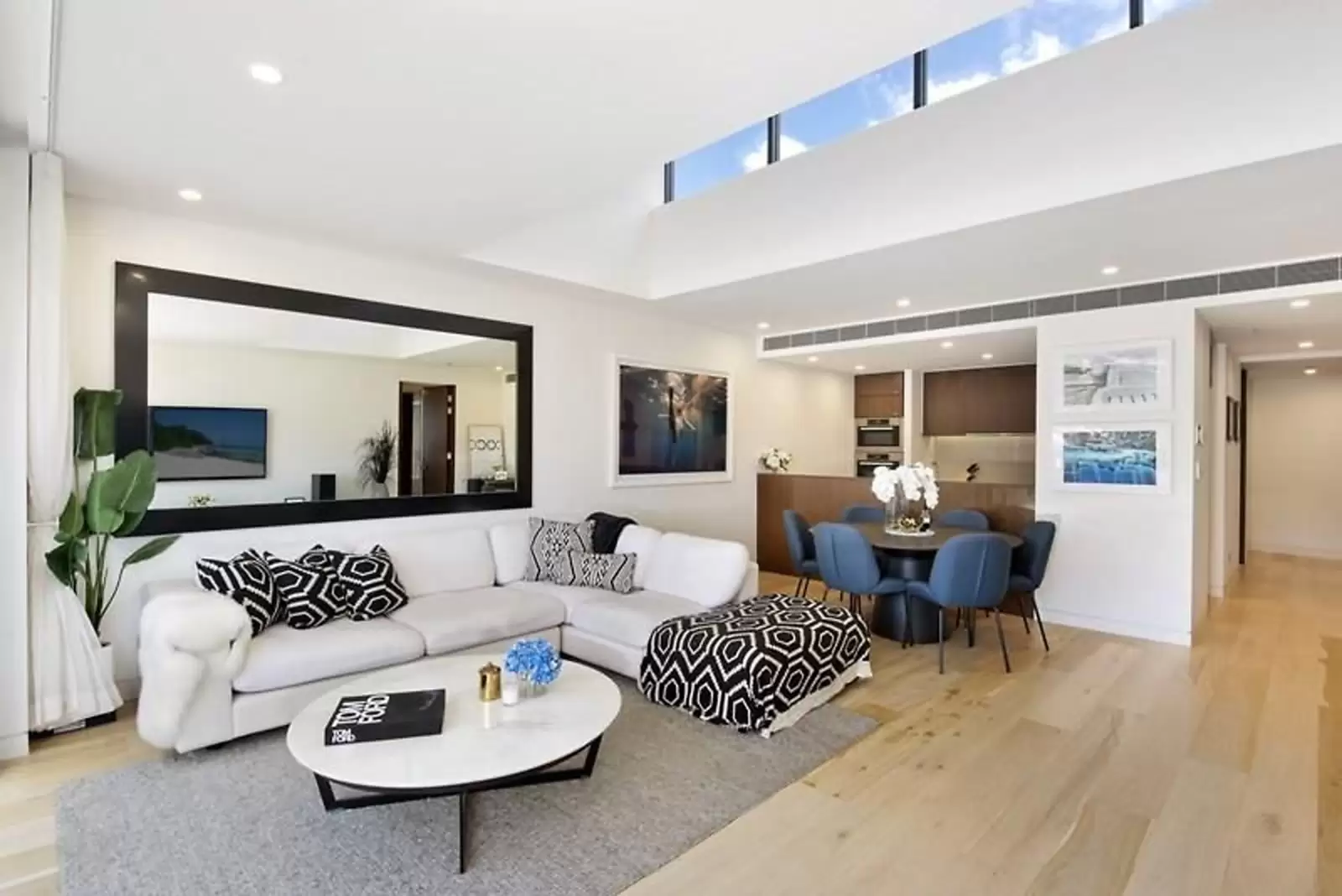 6H/2-22 Knox Street, Double Bay Leased by Sydney Sotheby's International Realty - image 4
