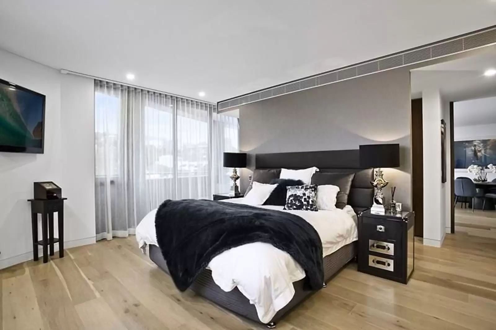 6H/2-22 Knox Street, Double Bay Leased by Sydney Sotheby's International Realty - image 5