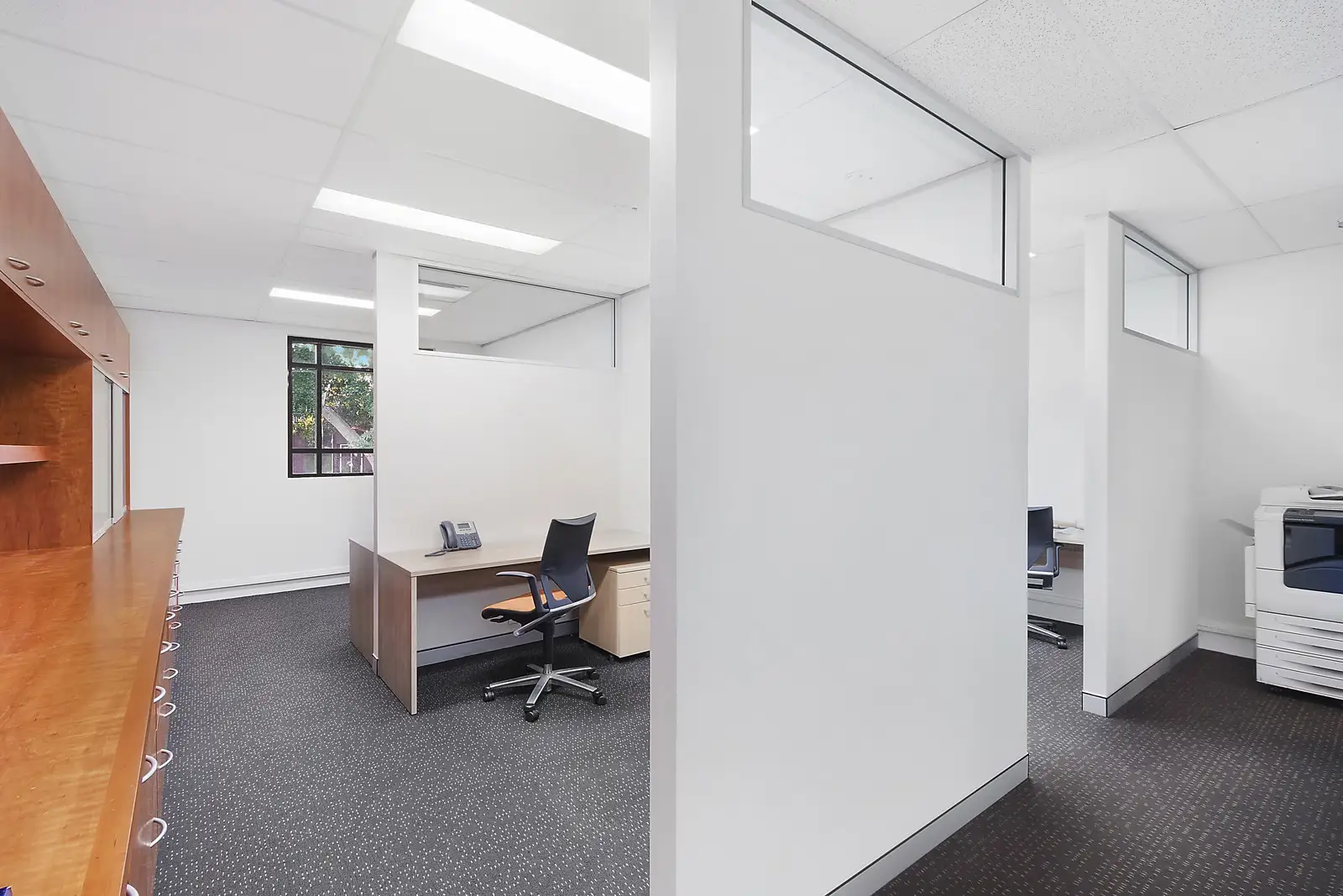 Suite 3, 15 Cross Street, Double Bay Leased by Sydney Sotheby's International Realty - image 3