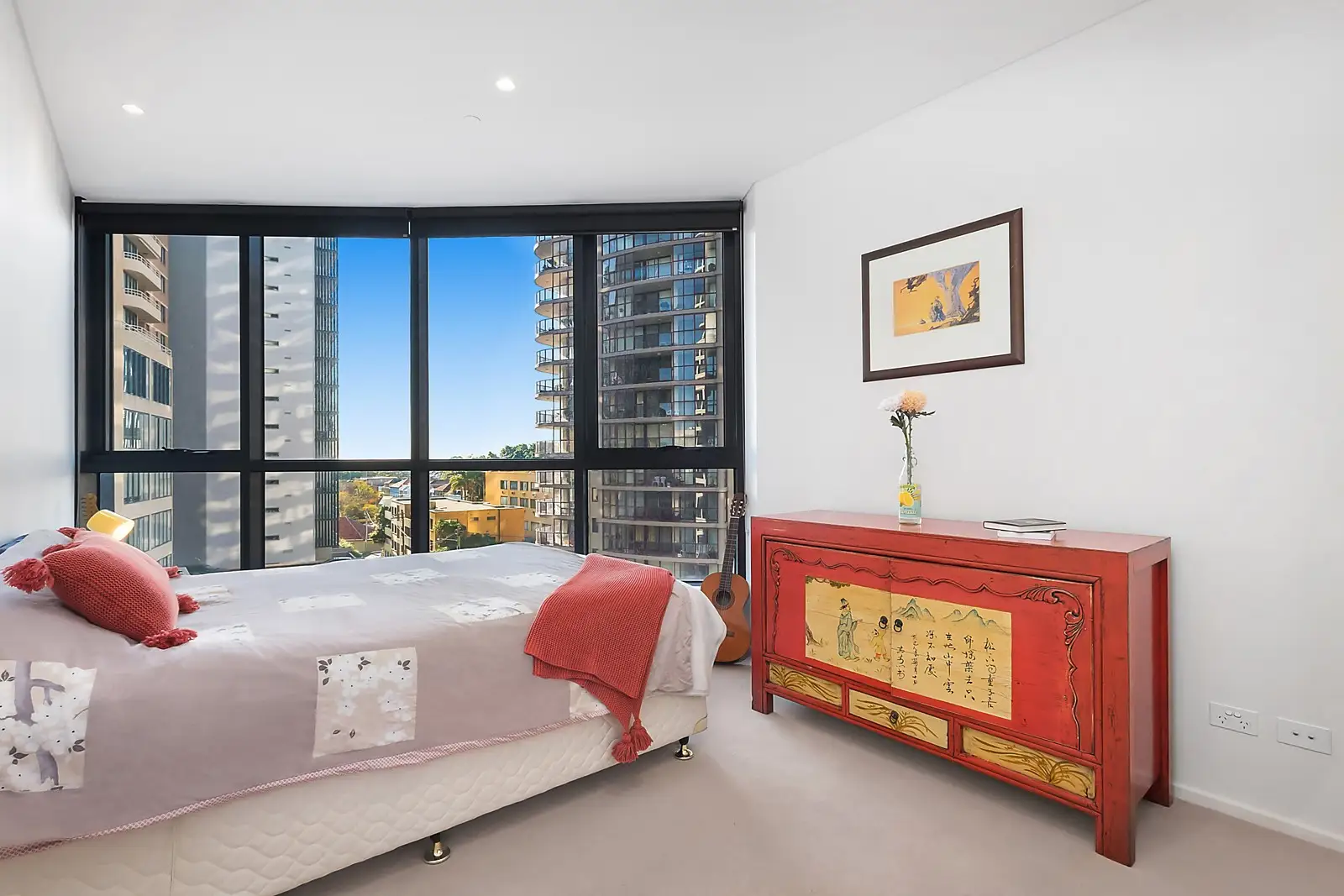 706/241 Oxford Street, Bondi Junction Sold by Sydney Sotheby's International Realty - image 3