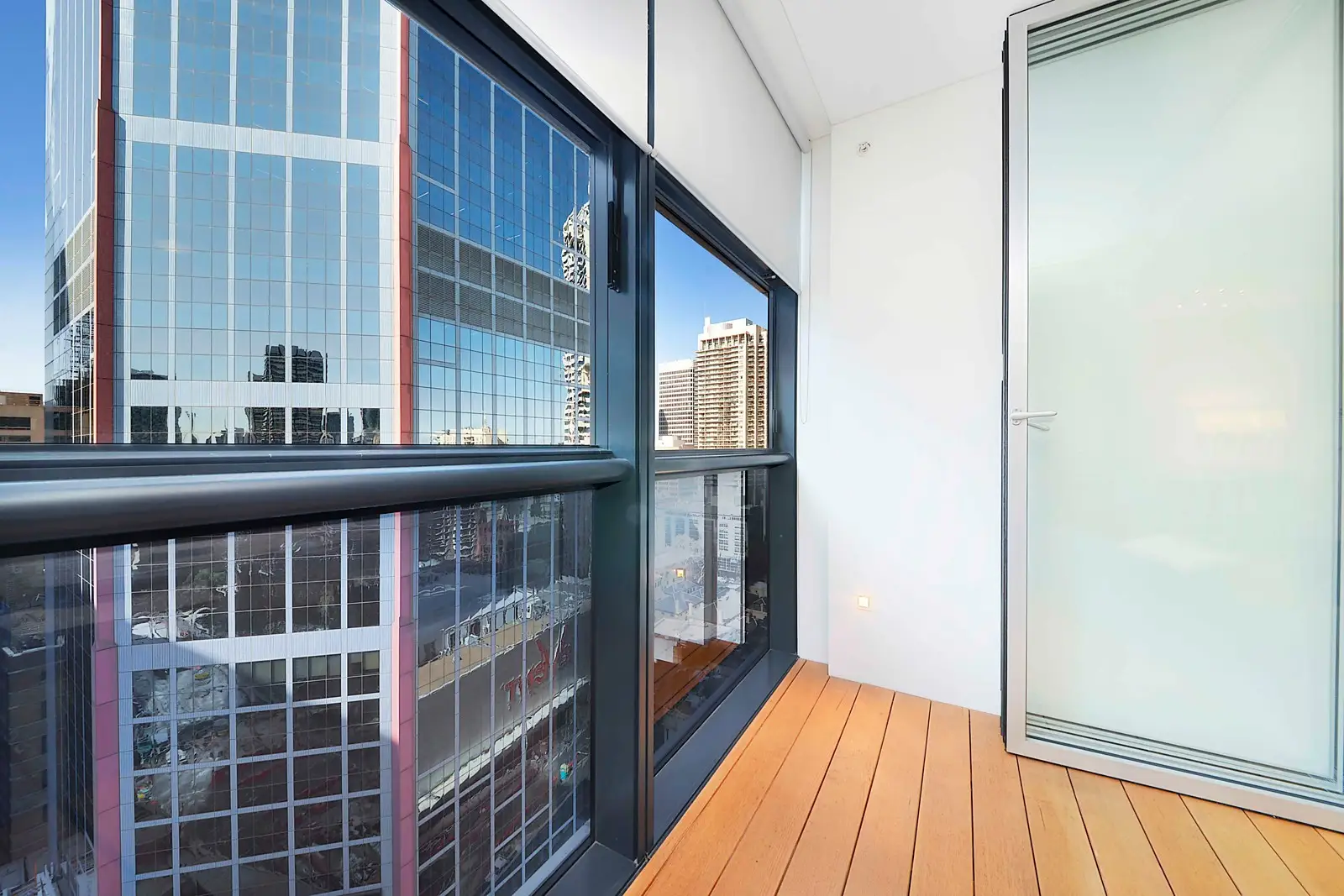 2706/101 Bathurst Street, Sydney Leased by Sydney Sotheby's International Realty - image 3