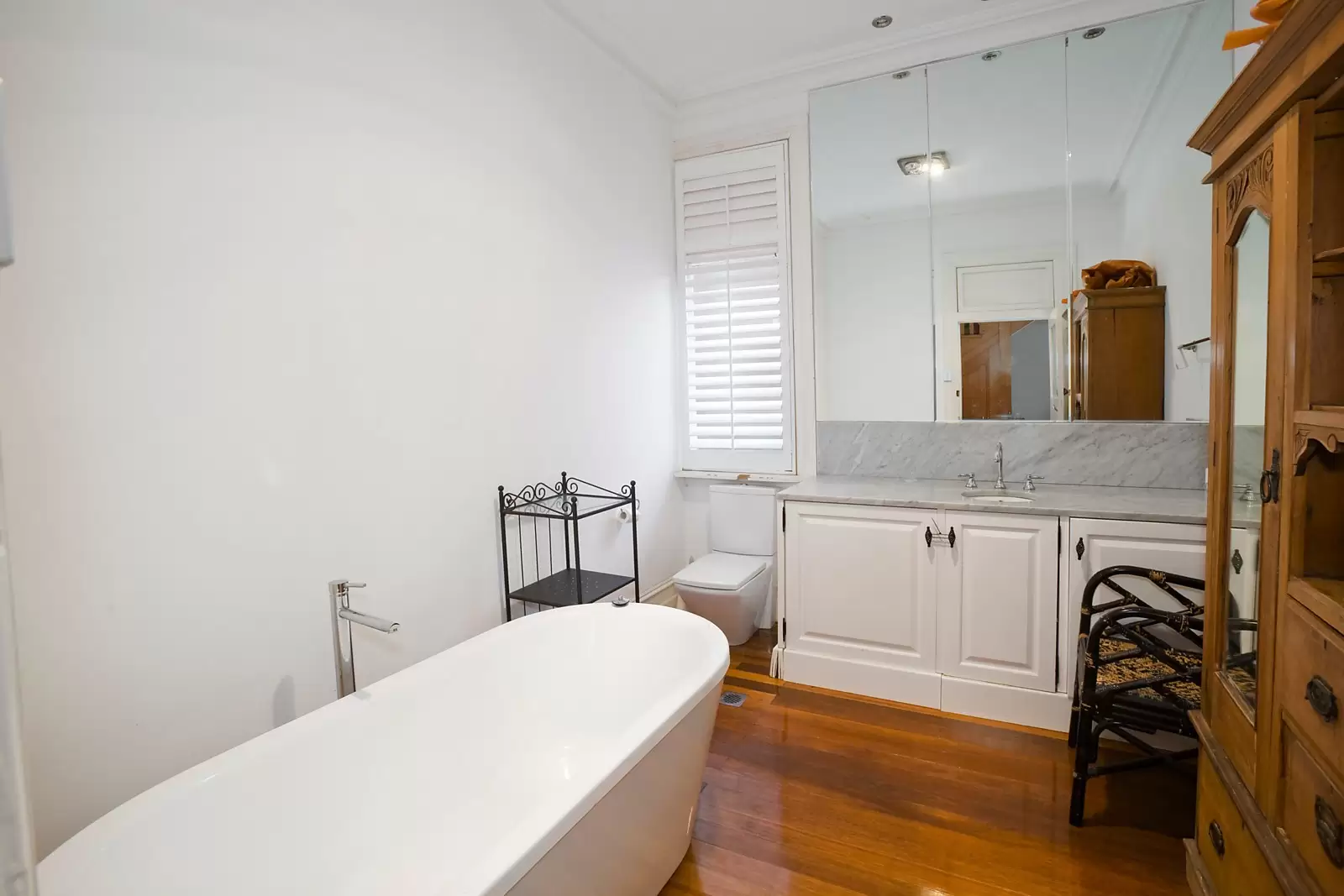 33 Darling Point Road, Darling Point Sold by Sydney Sotheby's International Realty - image 10