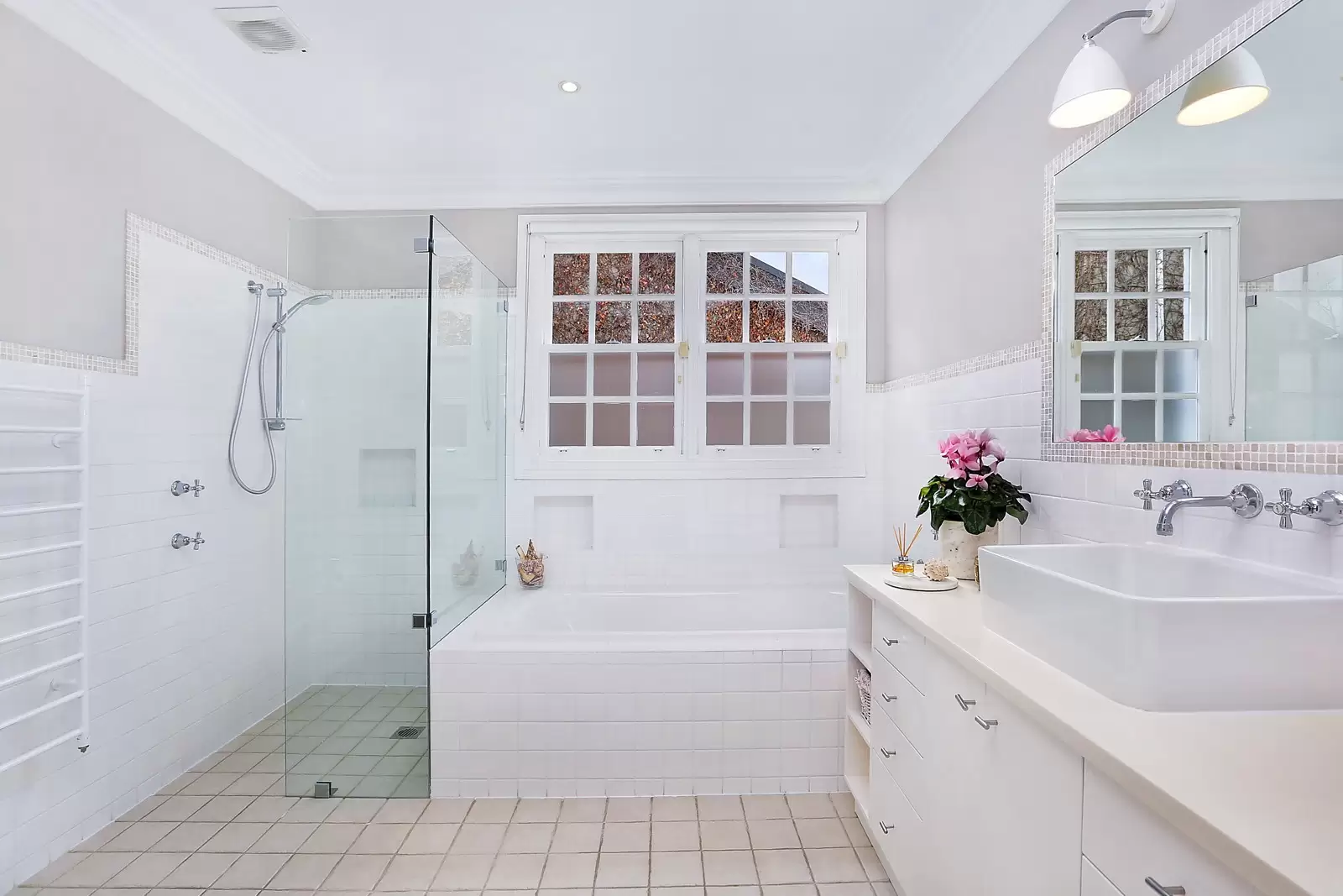 161 O'Sullivan Road, Bellevue Hill Sold by Sydney Sotheby's International Realty - image 7