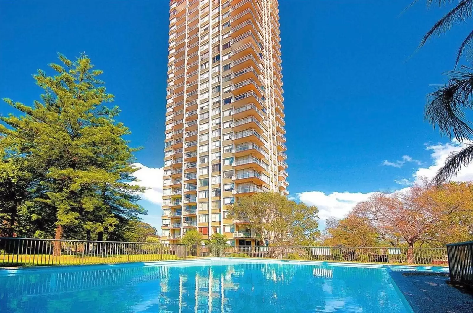 'Ranelagh' 15F/3 Darling Point Road, Darling Point Leased by Sydney Sotheby's International Realty - image 6