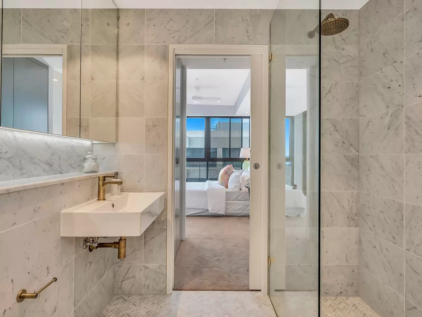 601/306 Oxford Street, Bondi Junction Sold by Sydney Sotheby's International Realty - image 7