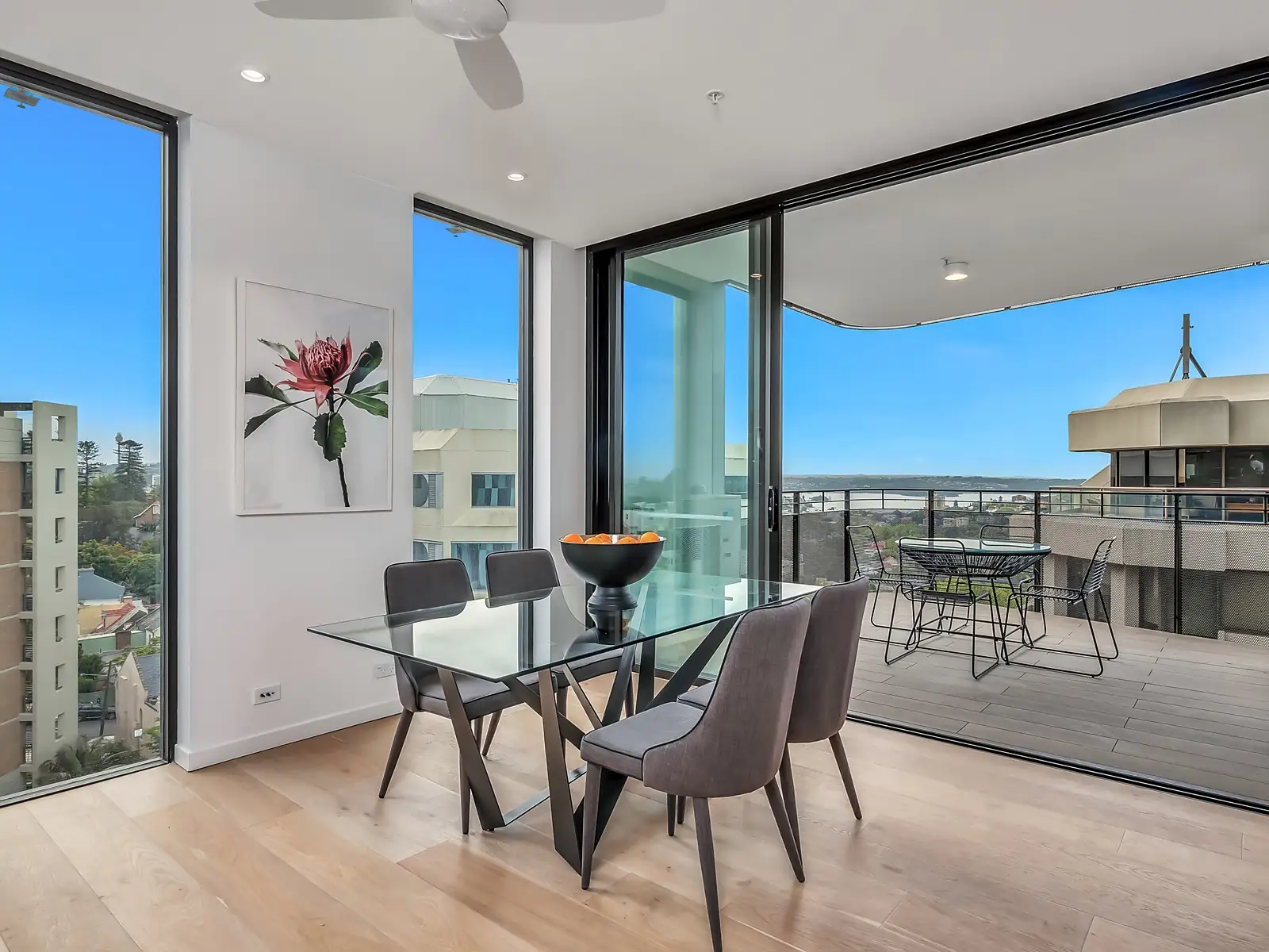 601/306 Oxford Street, Bondi Junction Sold by Sydney Sotheby's International Realty - image 3