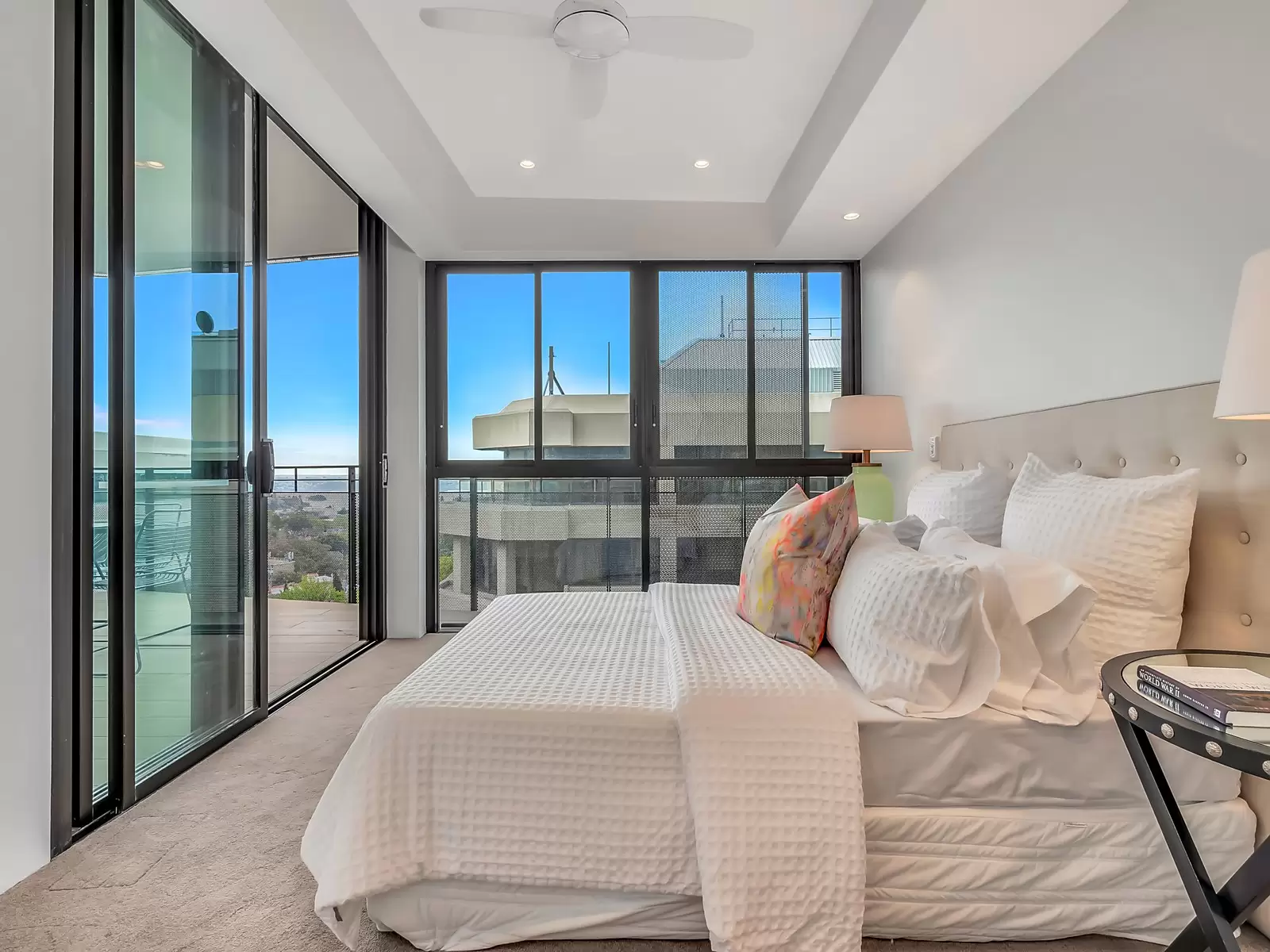 601/306 Oxford Street, Bondi Junction Sold by Sydney Sotheby's International Realty - image 6