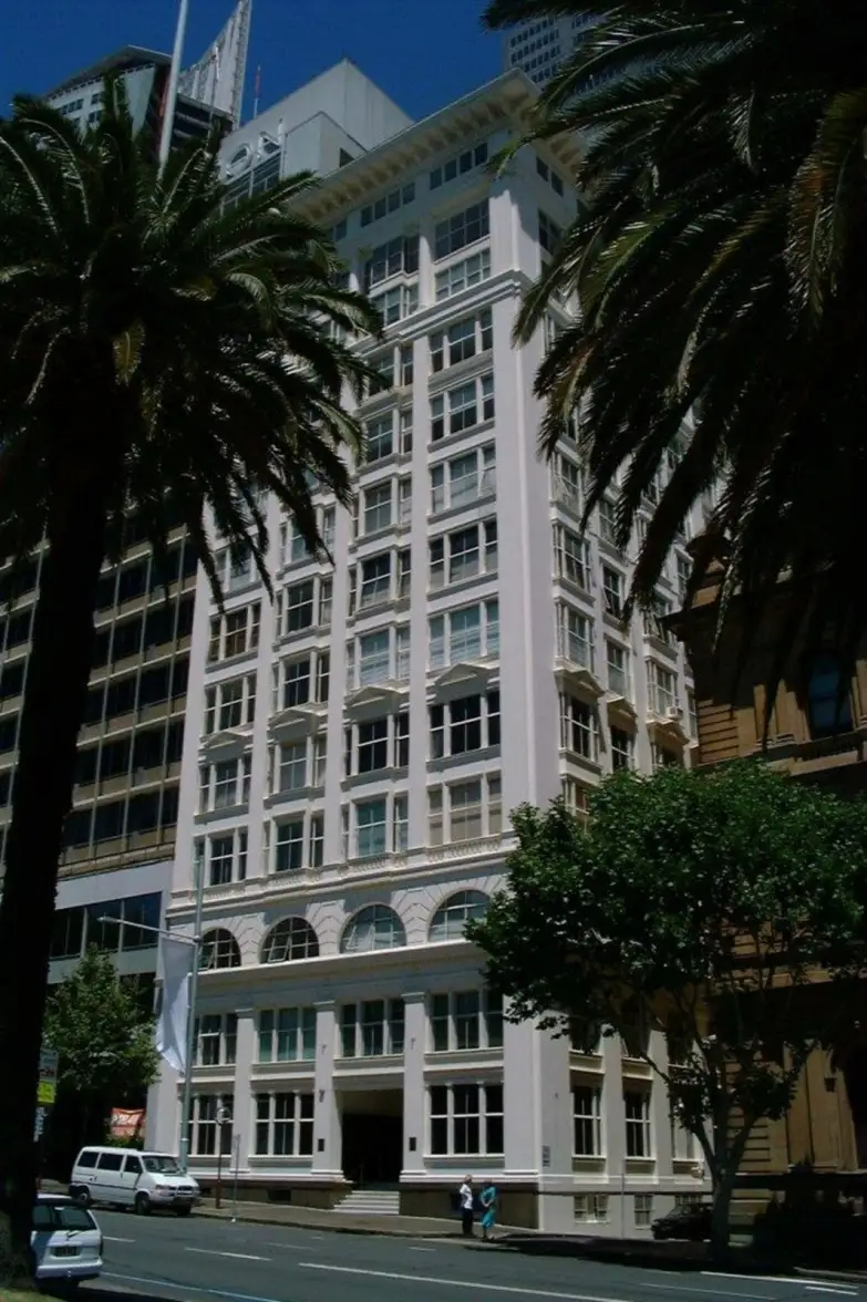 81/125 Macquarie Street, Sydney Sold by Sydney Sotheby's International Realty - image 3