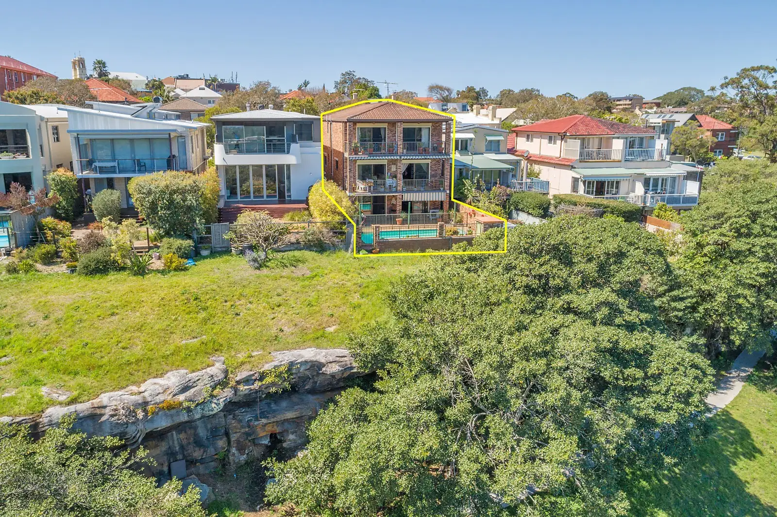 27 Henry Street, Queens Park Sold by Sydney Sotheby's International Realty - image 3