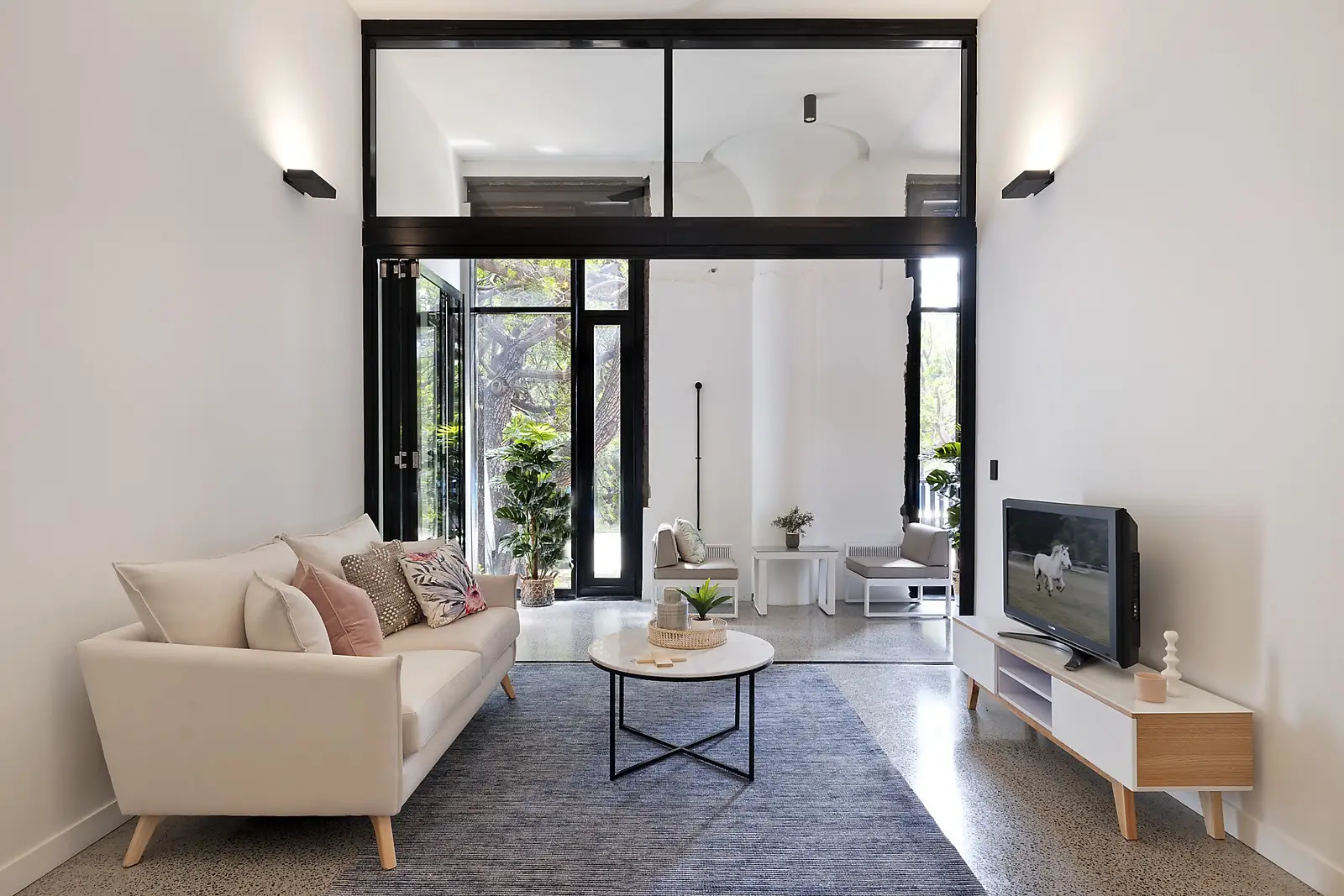 6 - 8 Crewe Place, Rosebery Sold by Sydney Sotheby's International Realty - image 3