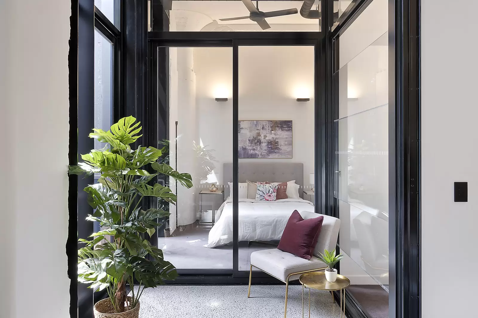 6 - 8 Crewe Place, Rosebery Sold by Sydney Sotheby's International Realty - image 5