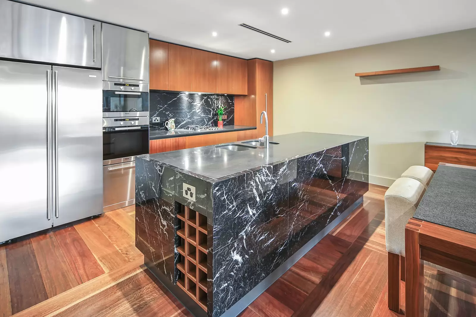 10/56 Pirrama Road, Pyrmont Sold by Sydney Sotheby's International Realty - image 5