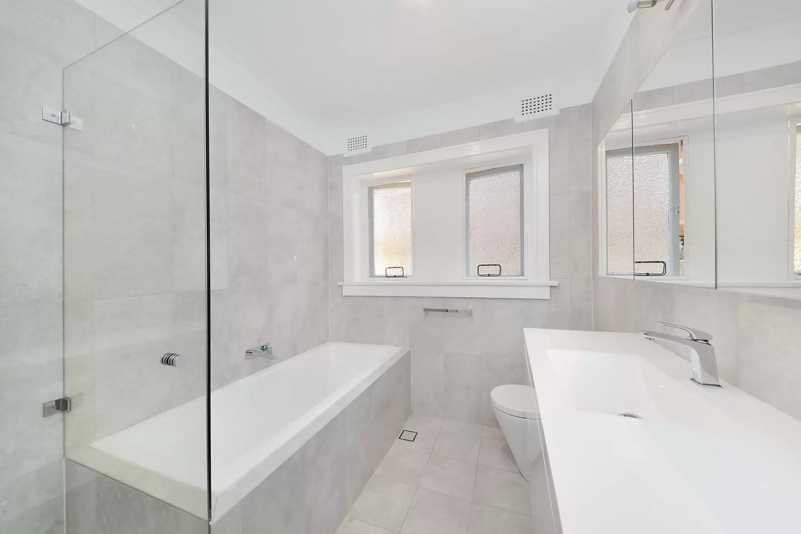 1/1 Aston Gardens, Bellevue Hill Leased by Sydney Sotheby's International Realty - image 4