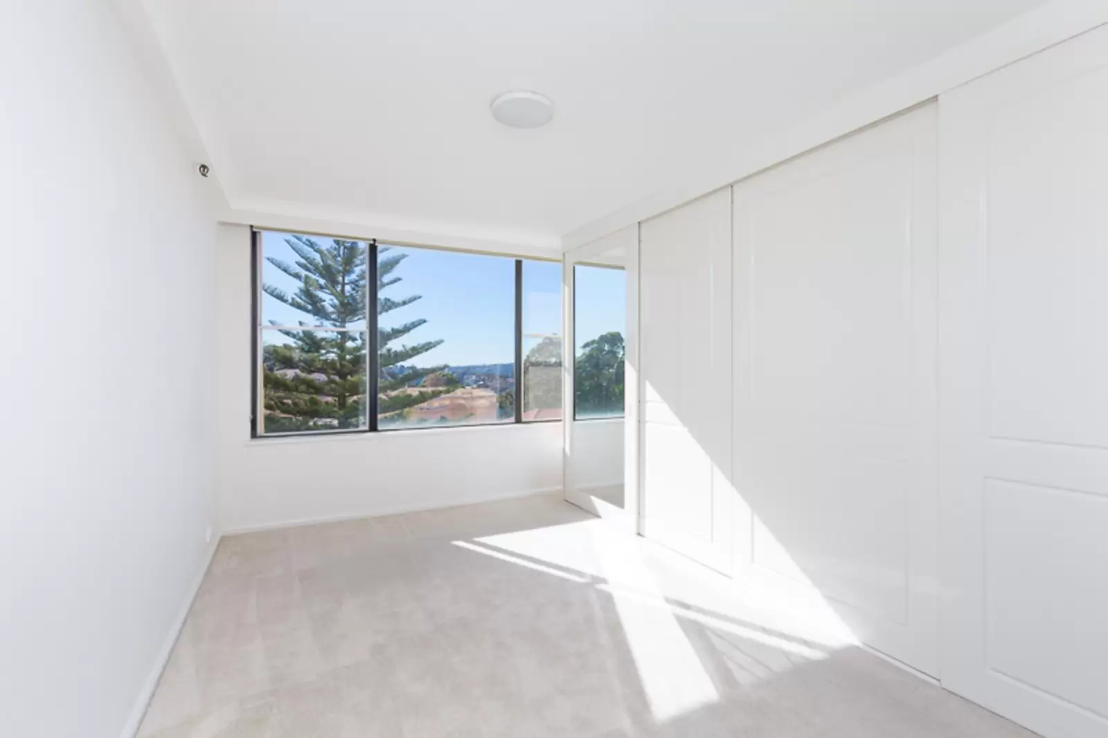 6C/3 Darling Point Road, Darling Point Leased by Sydney Sotheby's International Realty - image 5
