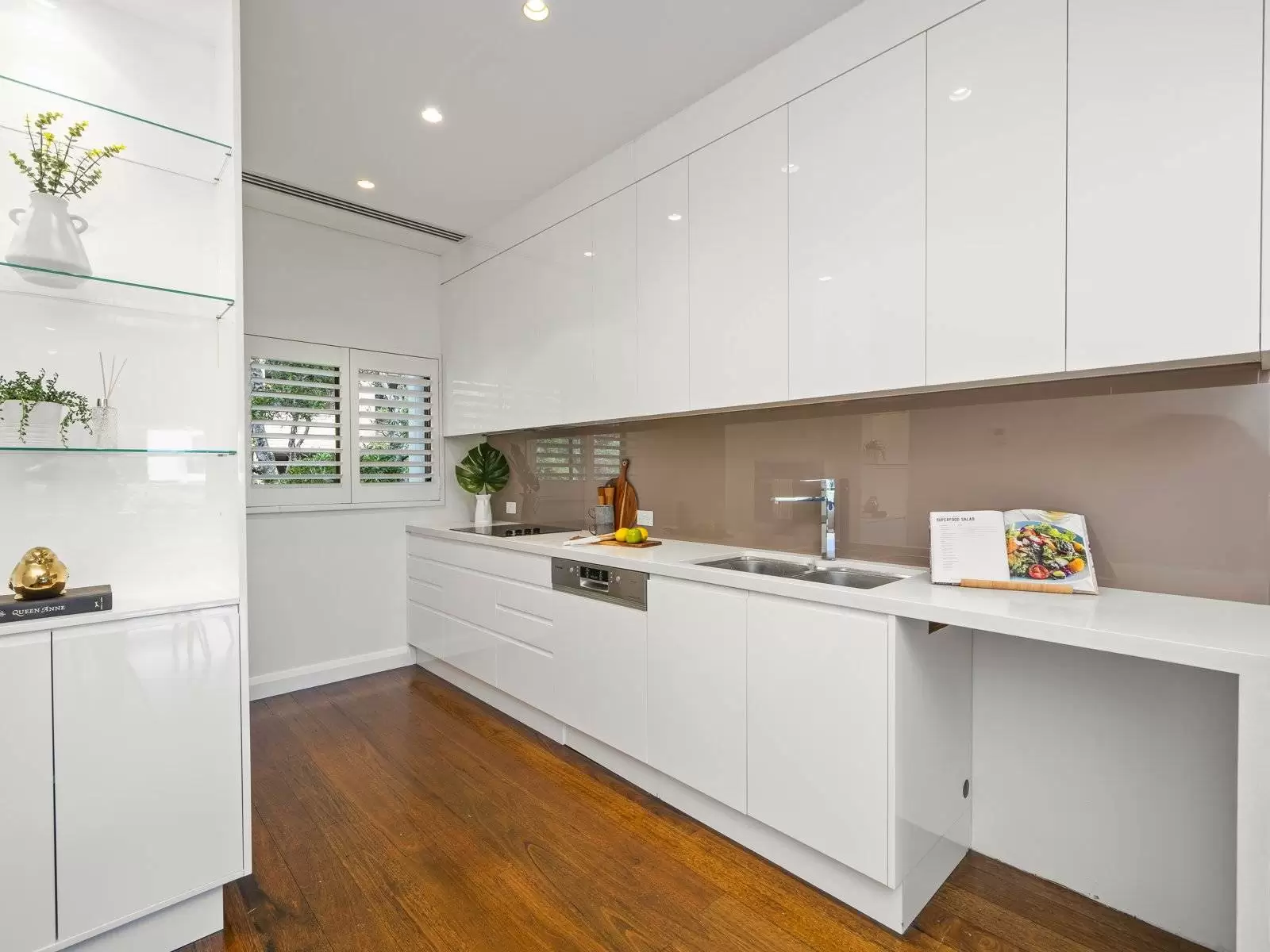 48/67 Cowper Wharf Road, Woolloomooloo Leased by Sydney Sotheby's International Realty - image 4