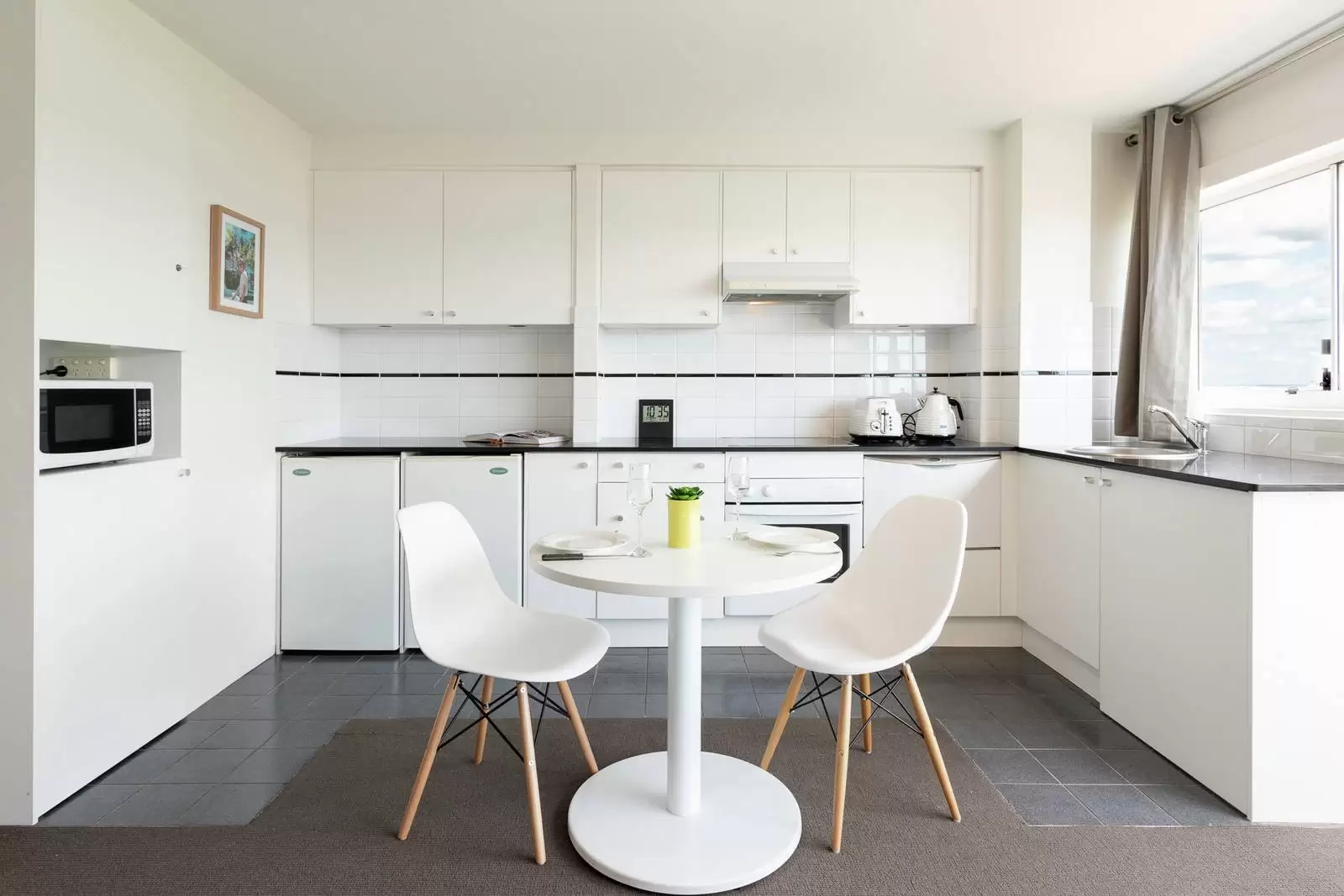47/15 Wylde St, Potts Point Leased by Sydney Sotheby's International Realty - image 4