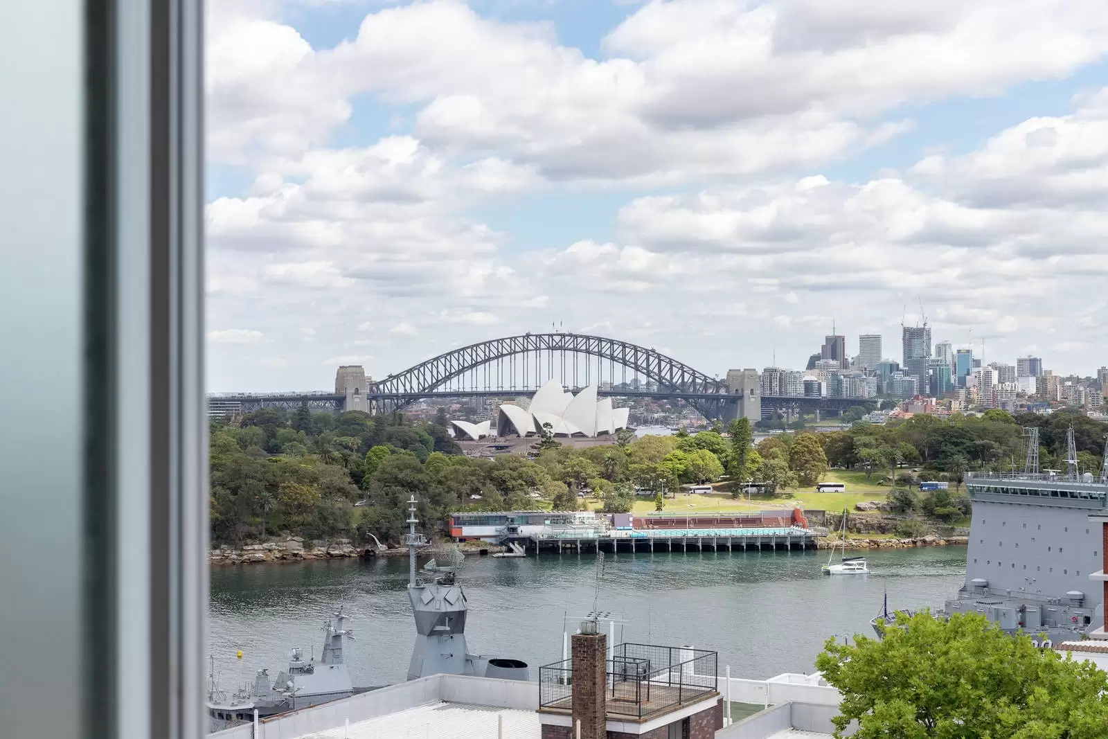 47/15 Wylde St, Potts Point Leased by Sydney Sotheby's International Realty - image 9
