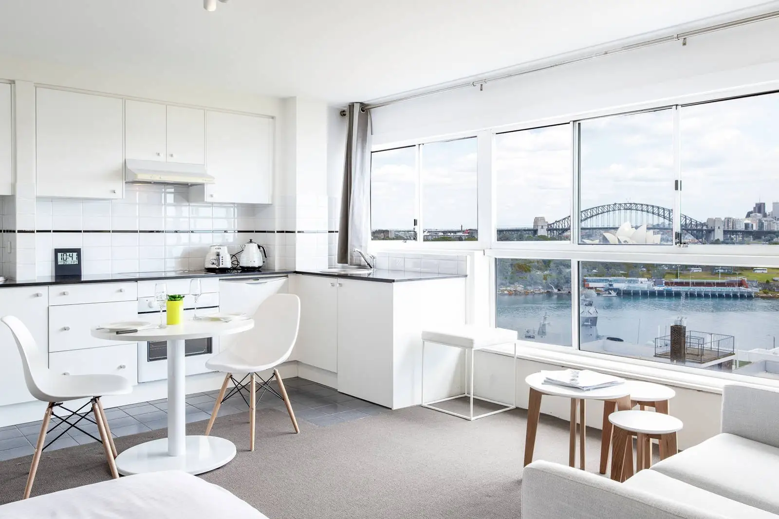 47/15 Wylde St, Potts Point Leased by Sydney Sotheby's International Realty - image 1