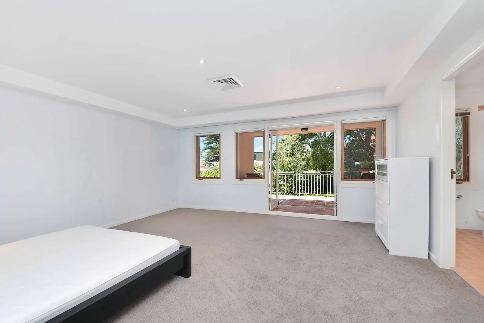 11 Lennox, Bellevue Hill Leased by Sydney Sotheby's International Realty - image 6