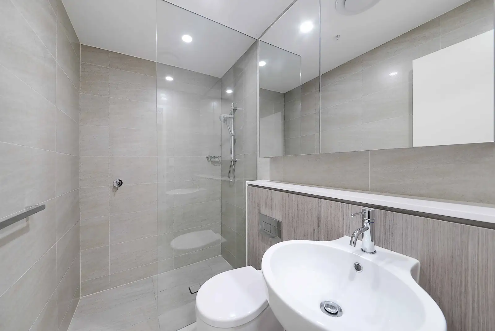 2314/906 Kingsborough Road, Zetland Leased by Sydney Sotheby's International Realty - image 3