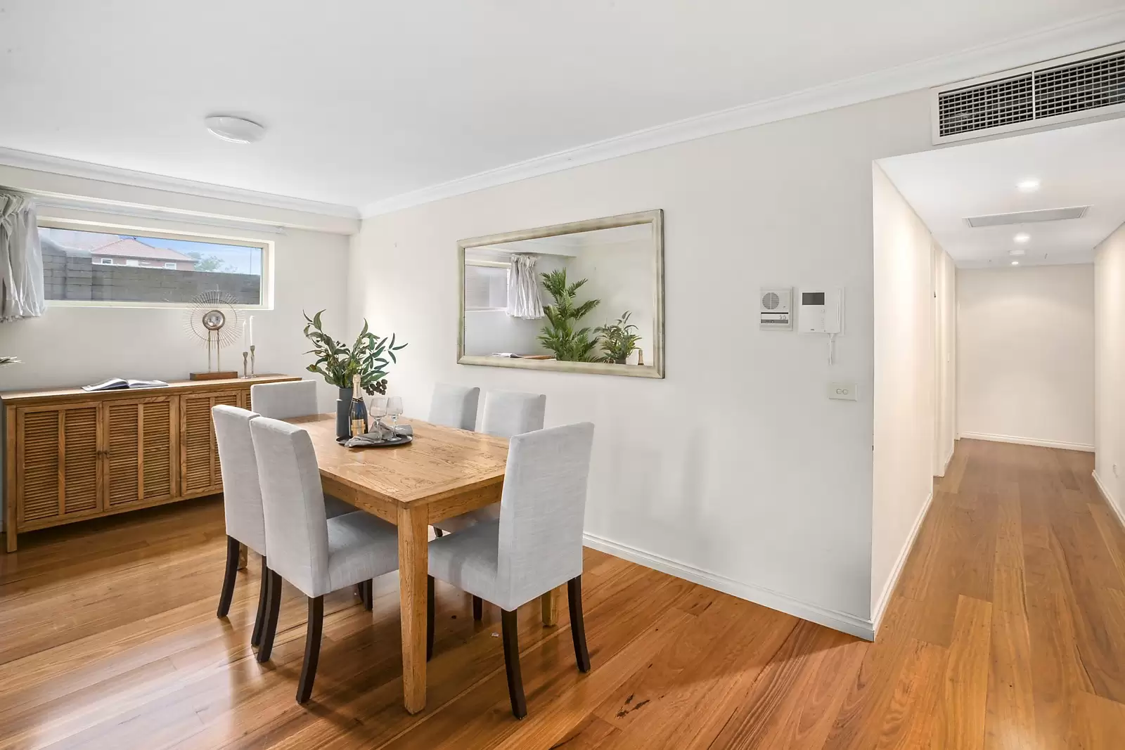 13/118 Wallis Street, Woollahra Sold by Sydney Sotheby's International Realty - image 4