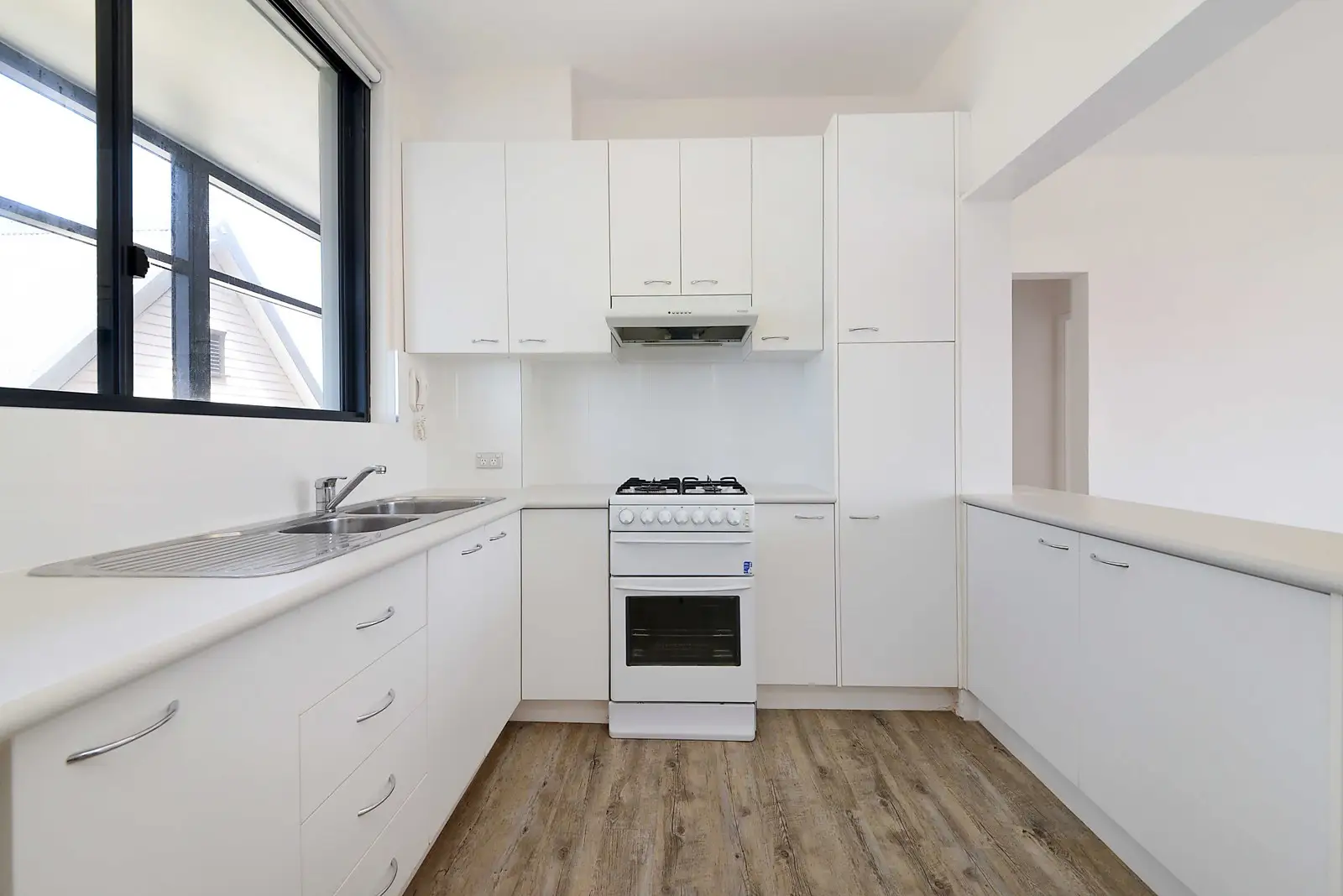 4/23 Tower Street, Vaucluse Leased by Sydney Sotheby's International Realty - image 2