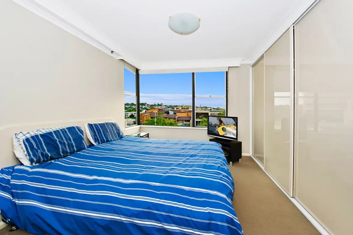 'Ranelagh' 1A/3 Darling Point Road, Darling Point Sold by Sydney Sotheby's International Realty - image 3