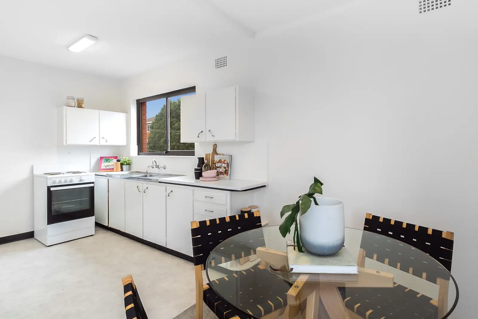 35 Flint Street, Hillsdale Sold by Sydney Sotheby's International Realty - image 3
