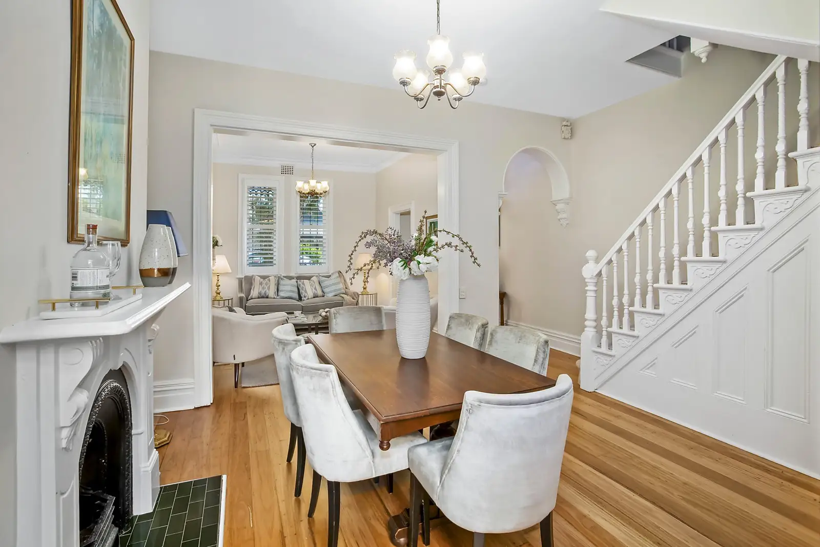 9 Junction Street, Woollahra Sold by Sydney Sotheby's International Realty - image 1